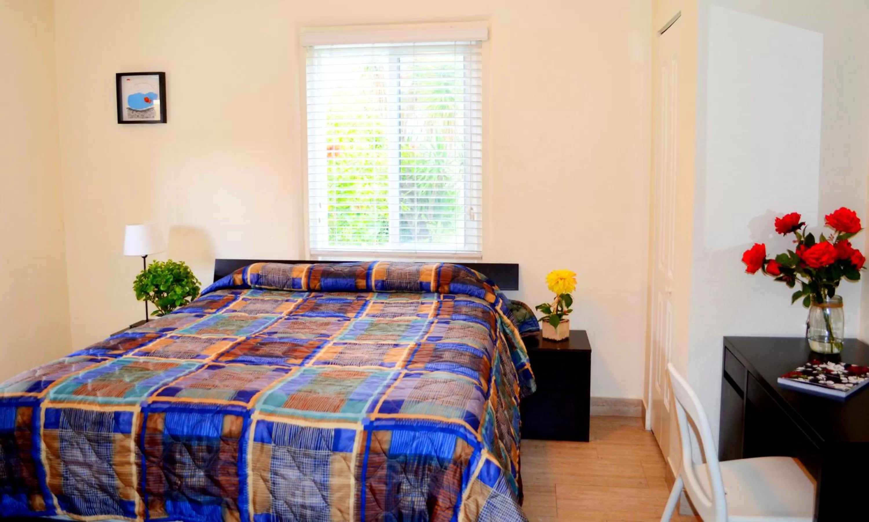 Bedroom, Bed in Ocean Drive Villas