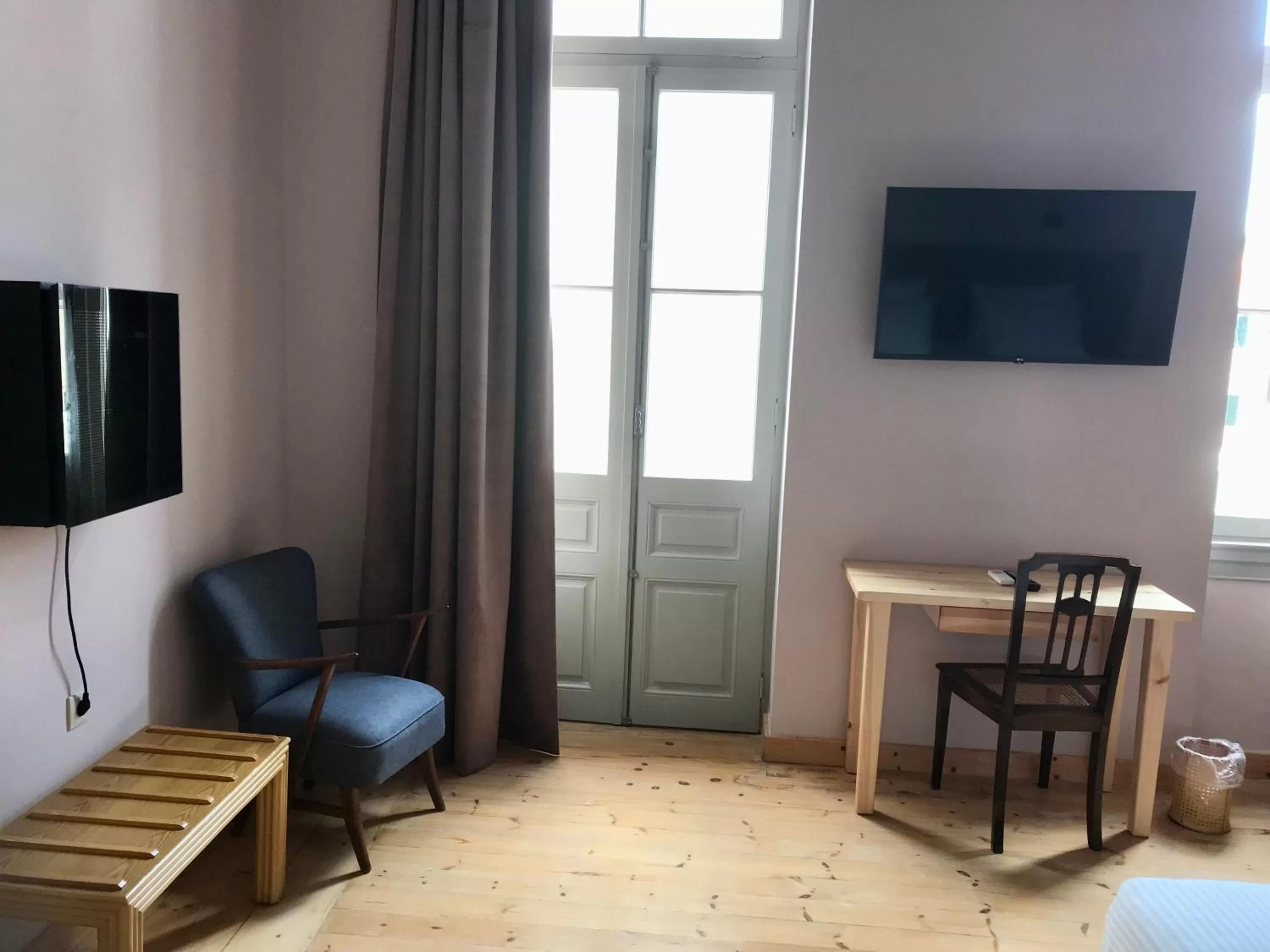 TV and multimedia in VASILIKON Hotel 1888 the past is present HISTORICAL PRESERVATION MONUMENT