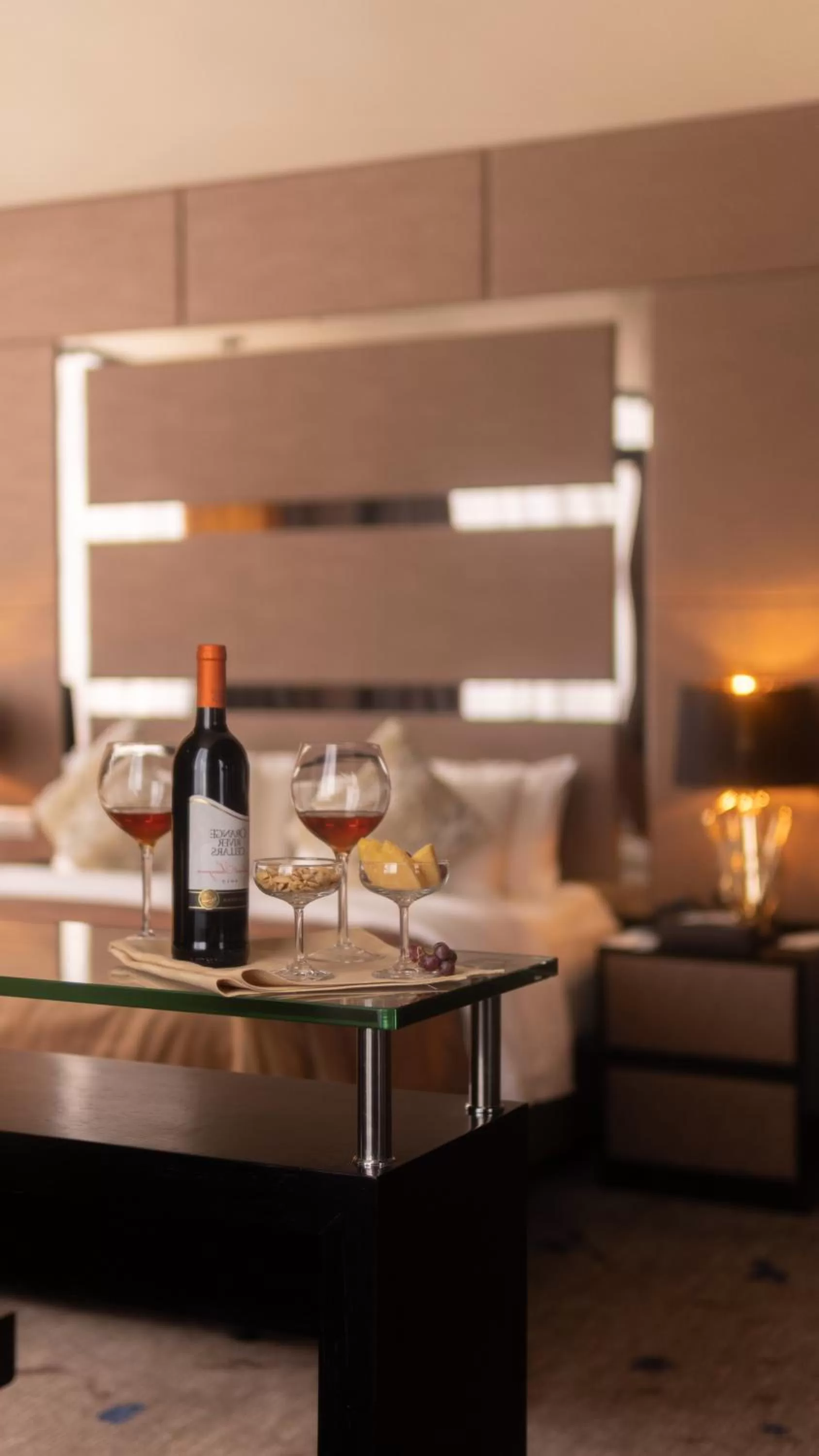 Bedroom, Bed in New World Suites