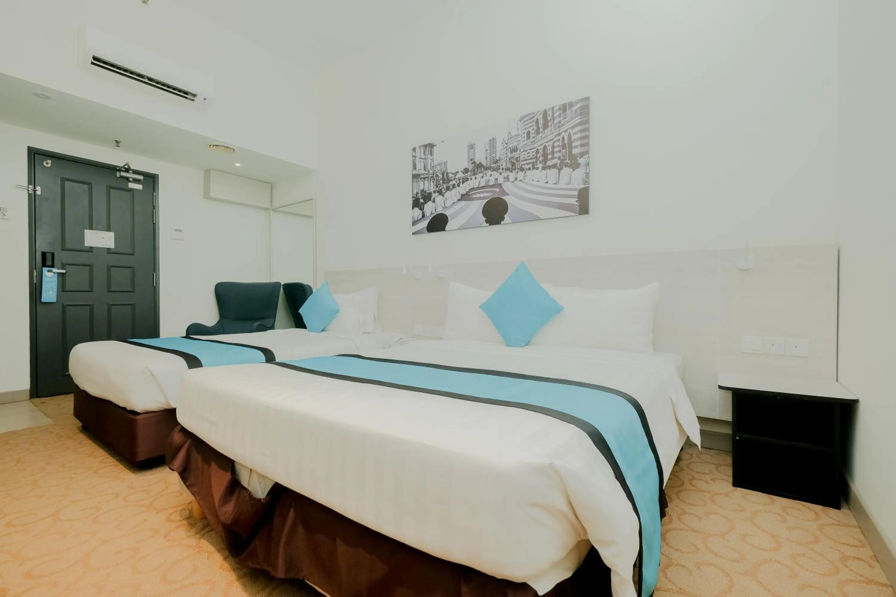 Photo of the whole room, Bed in Alamis City Kuala Lumpur - Formerly EDC Hotel Kuala Lumpur