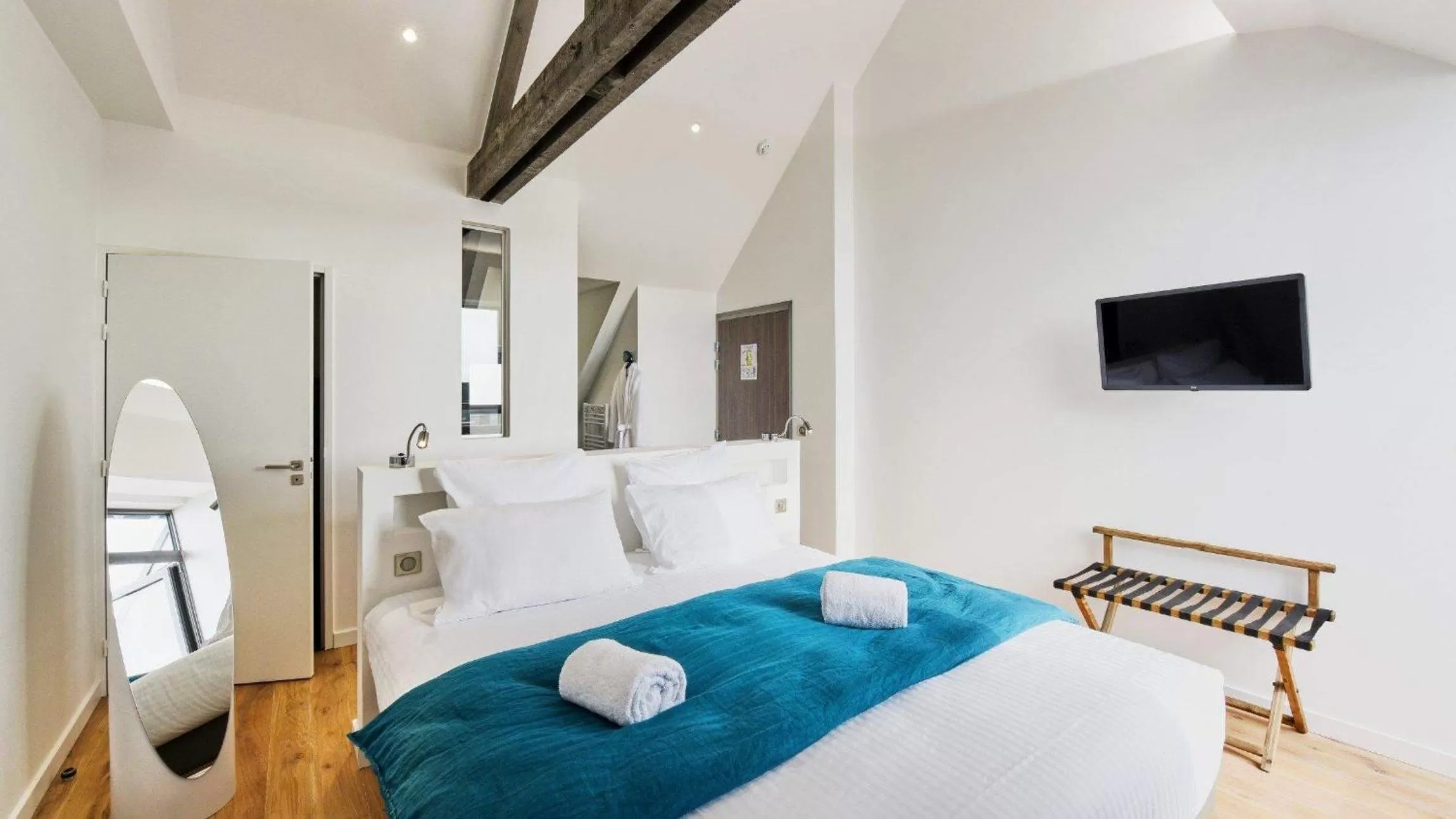 TV and multimedia, Bed in Pavillon de la plage