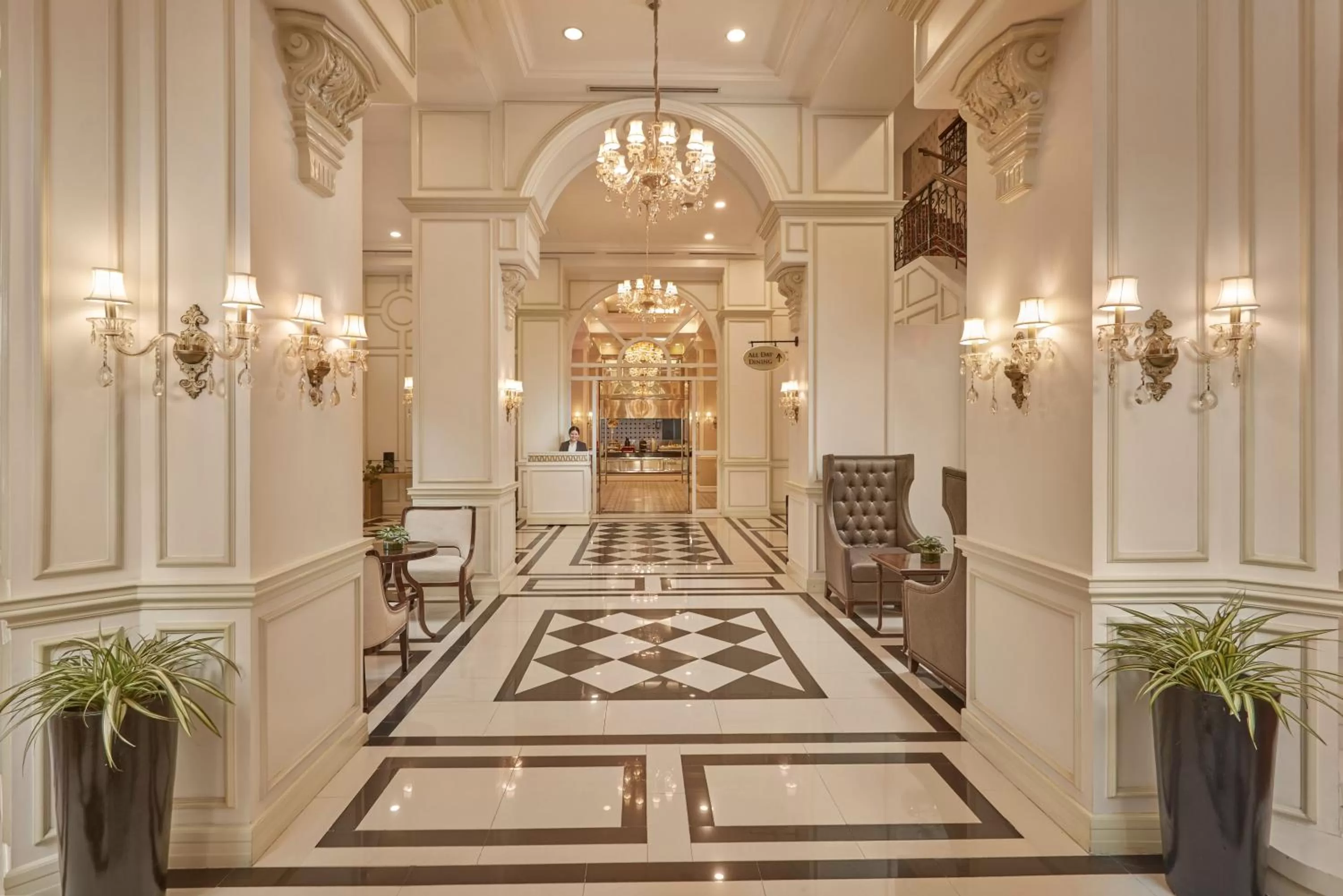 Lobby or reception in Rizal Park Hotel