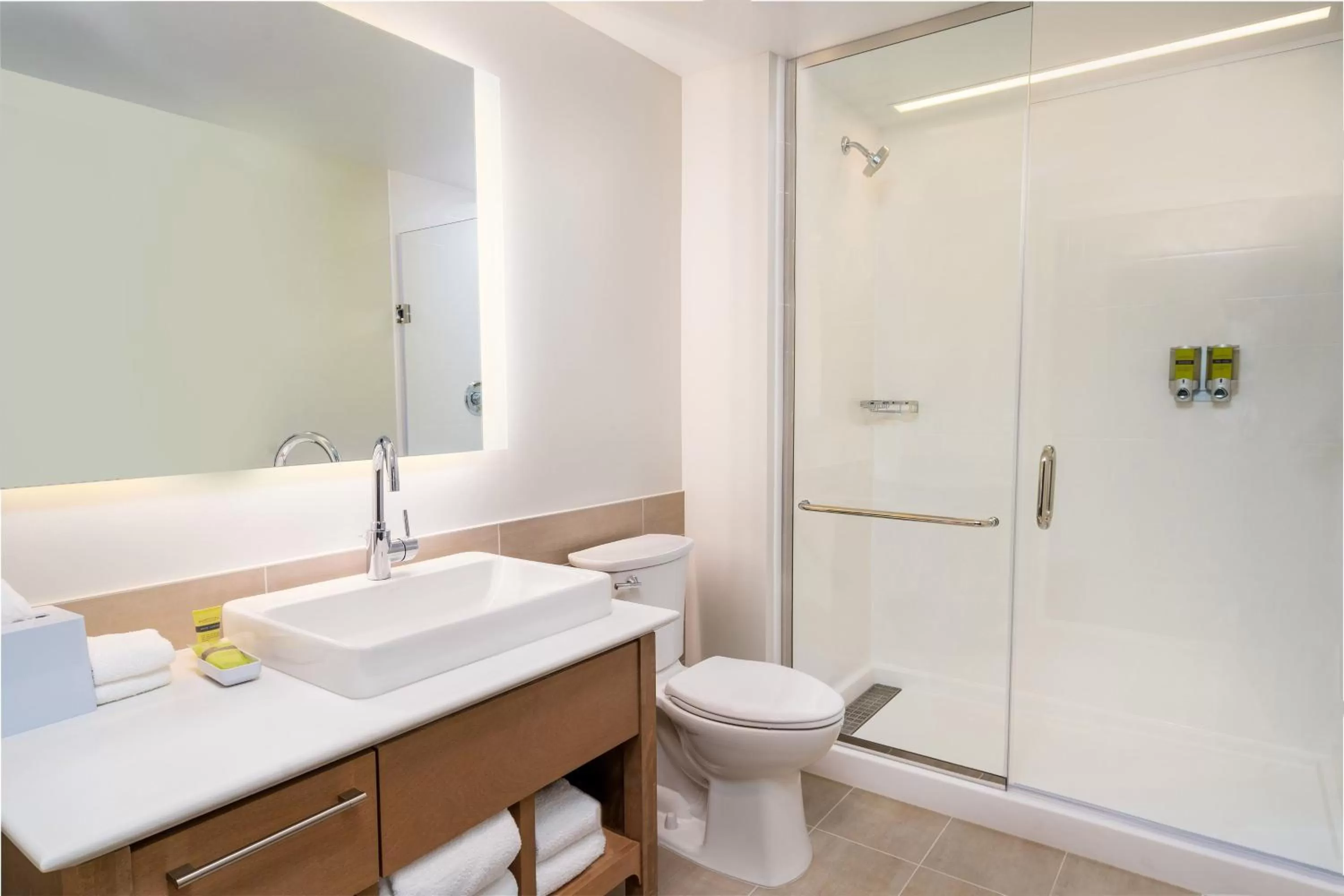 Bathroom, Bed in Element Sacramento Airport