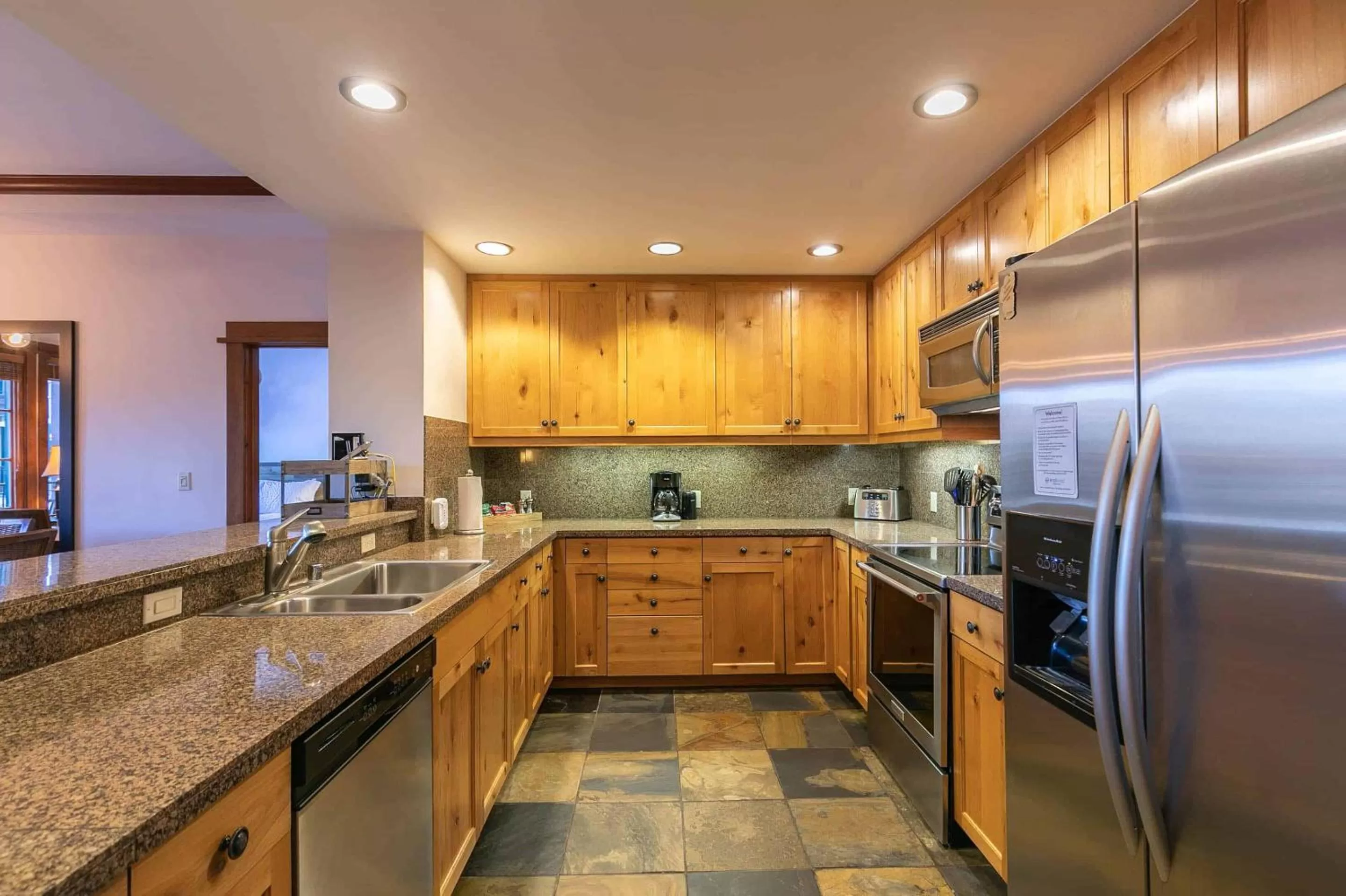 Kitchen/Kitchenette in East West Hospitality at Tahoe