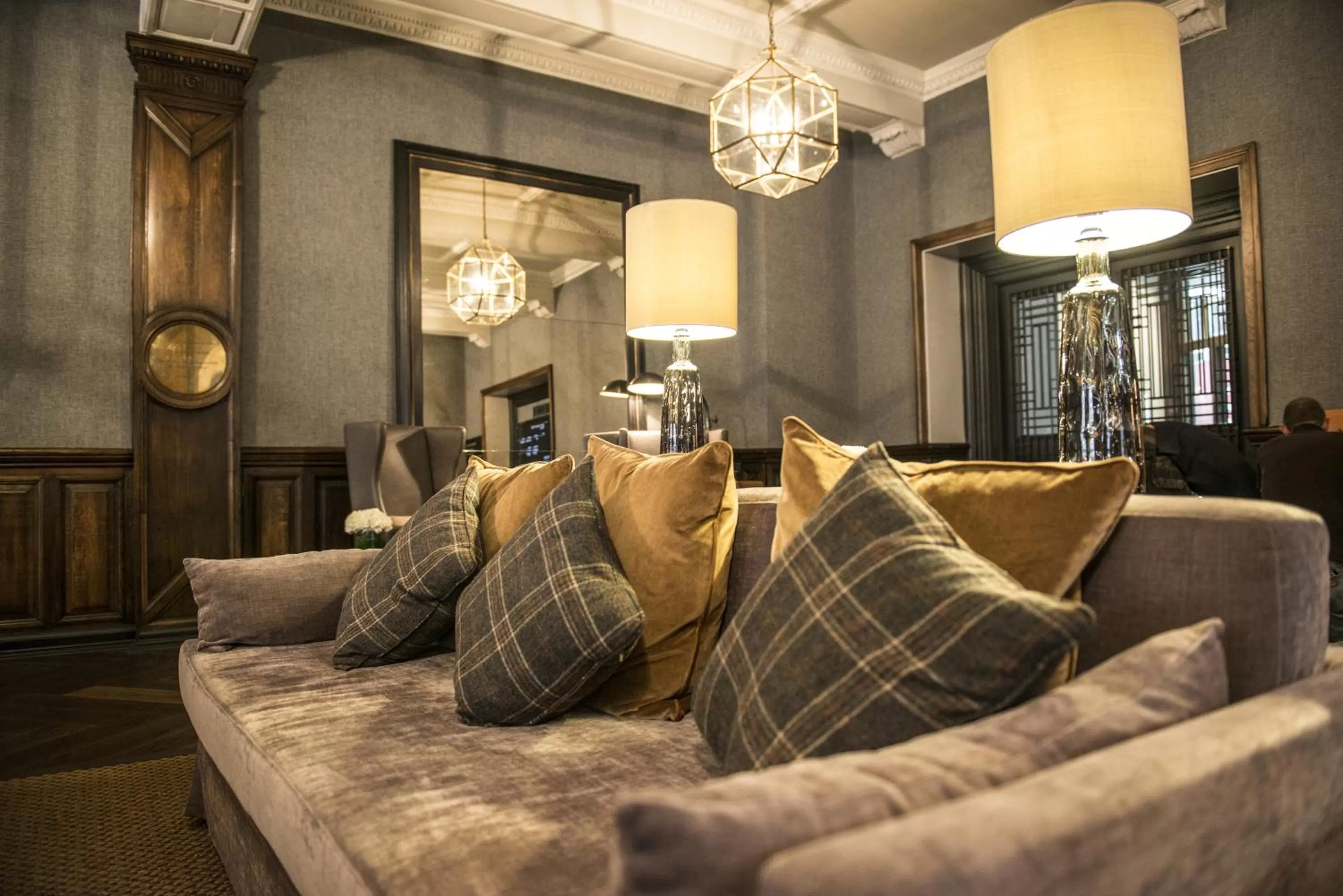 Lobby or reception in voco Grand Central Glasgow by IHG