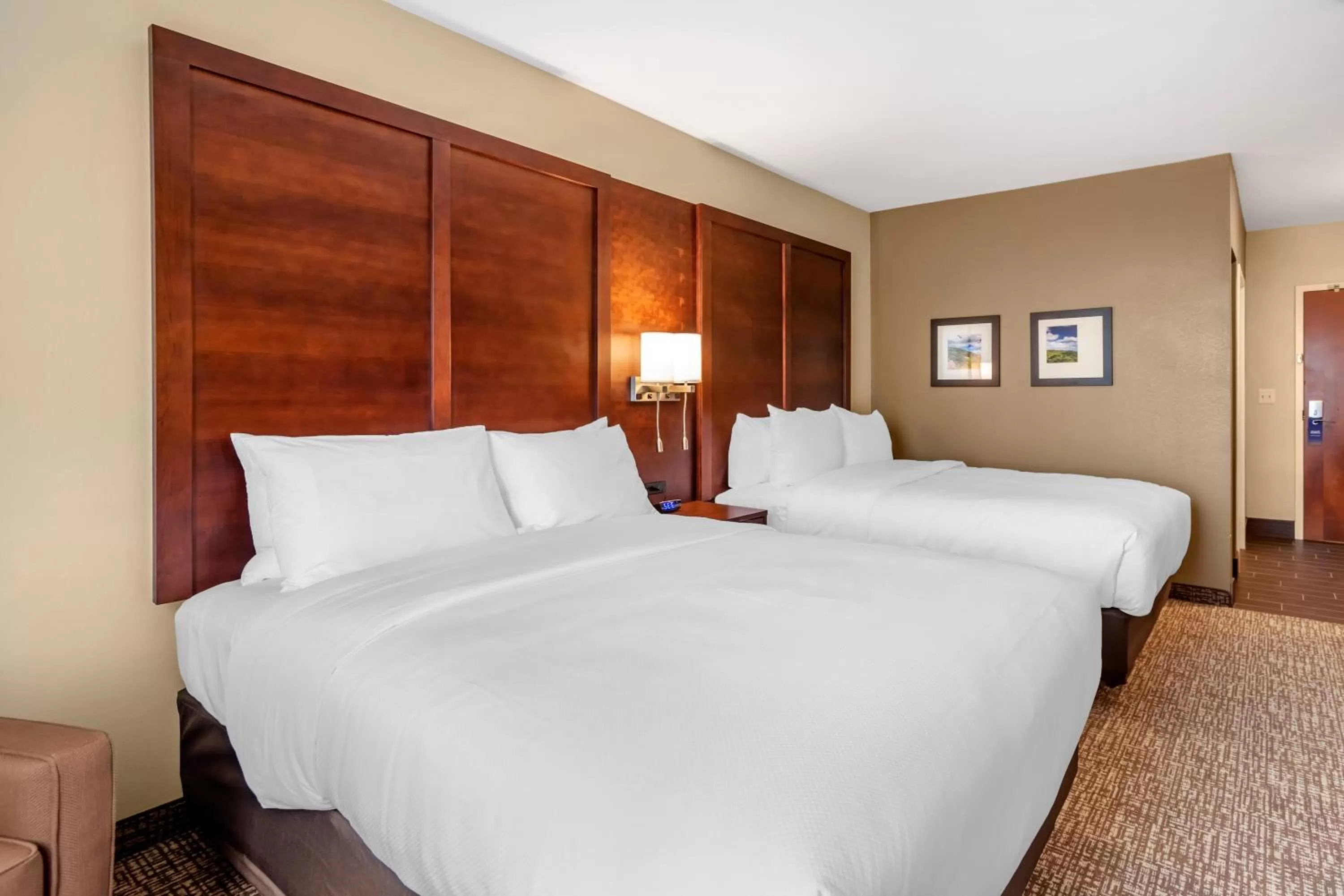 Bedroom, Bed in Comfort Inn & Suites Winchester