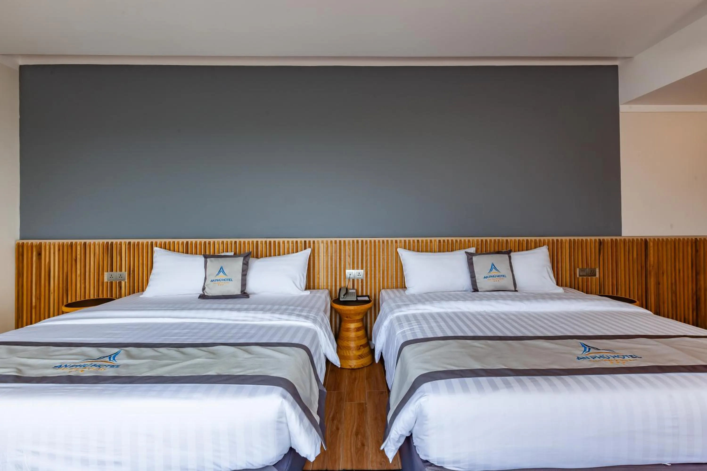 Bedroom, Bed in An Phu Hotel