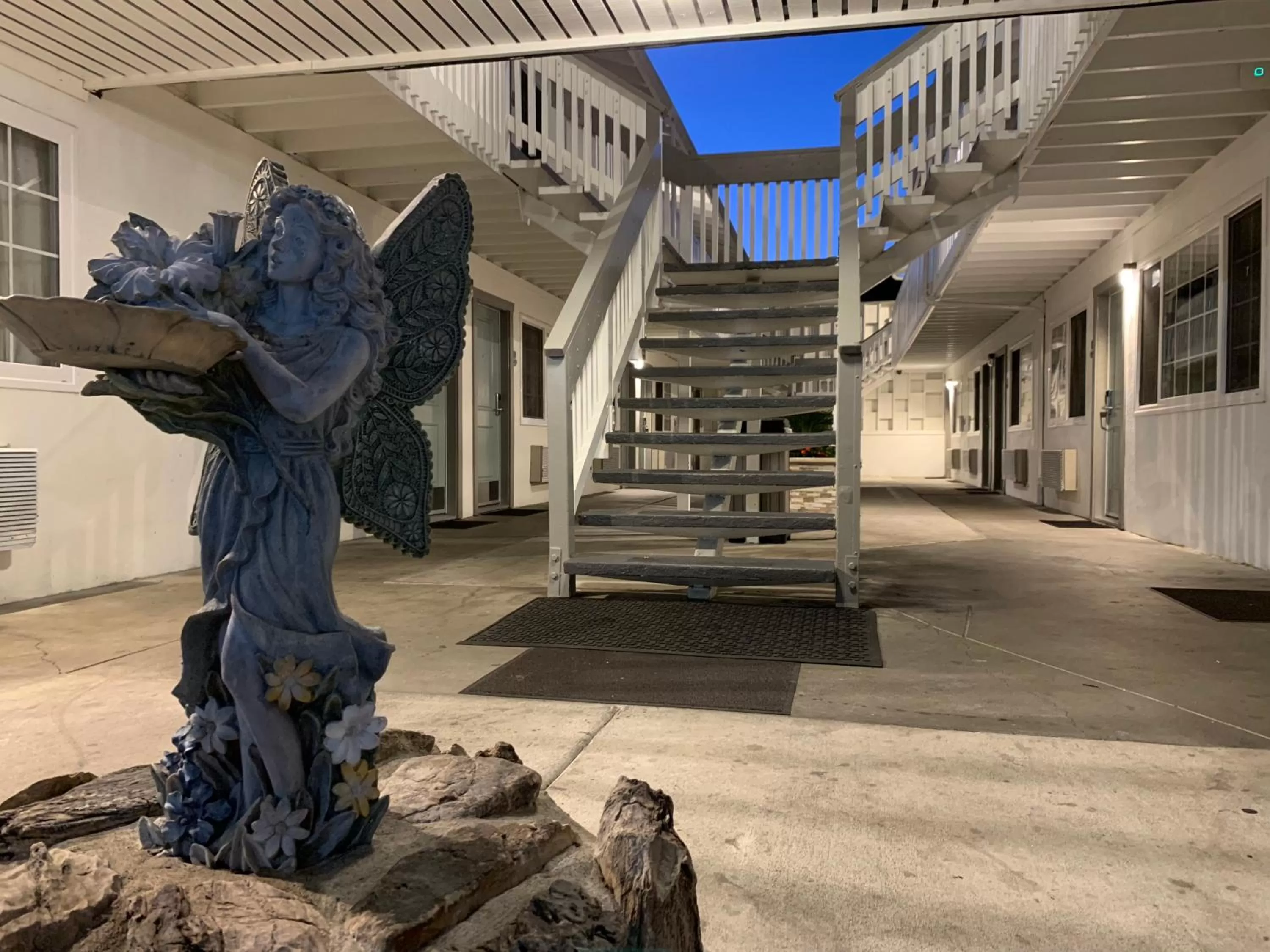 Property building in Stargazer Inn and Suites