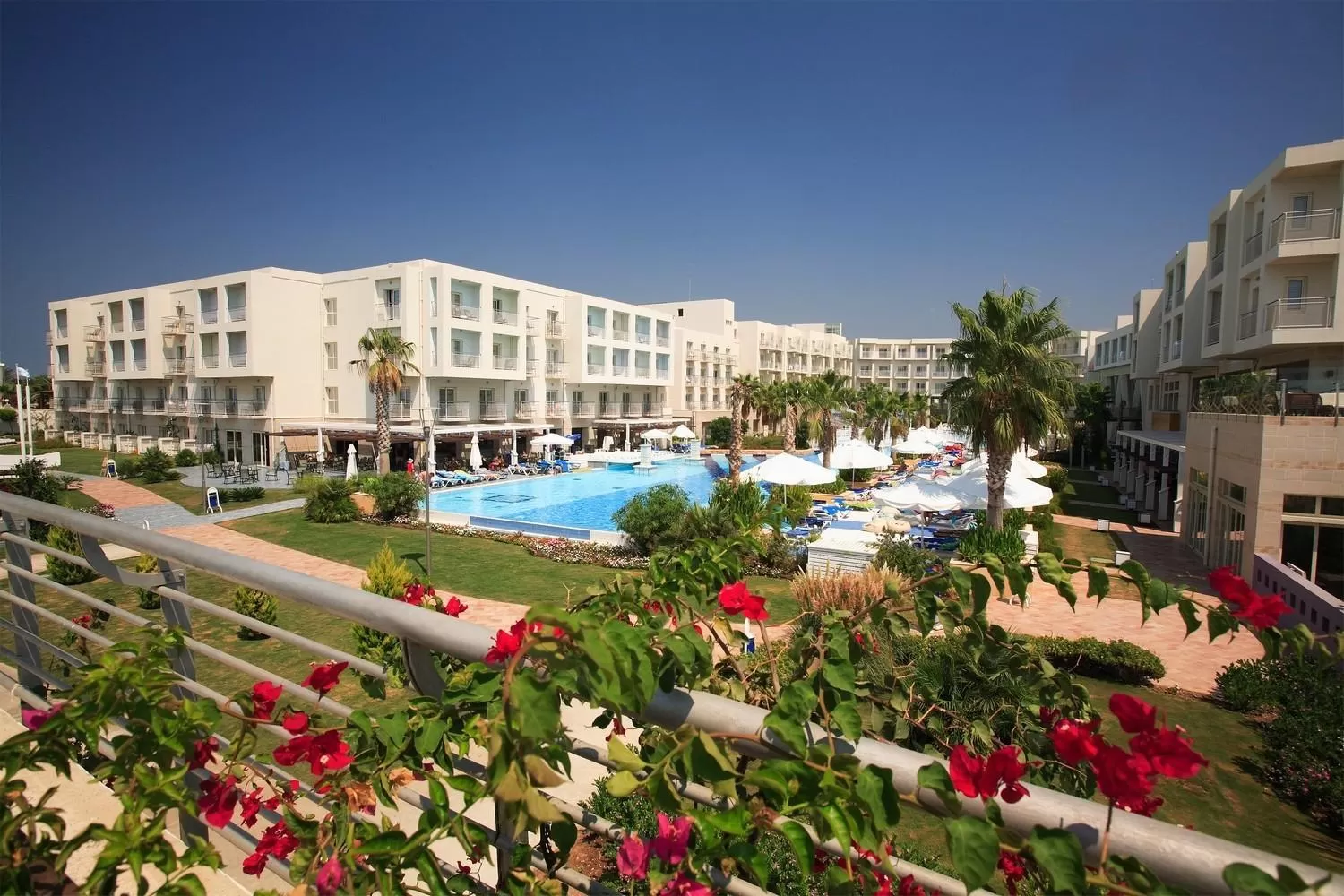 Property building in La Blanche Resort & Spa