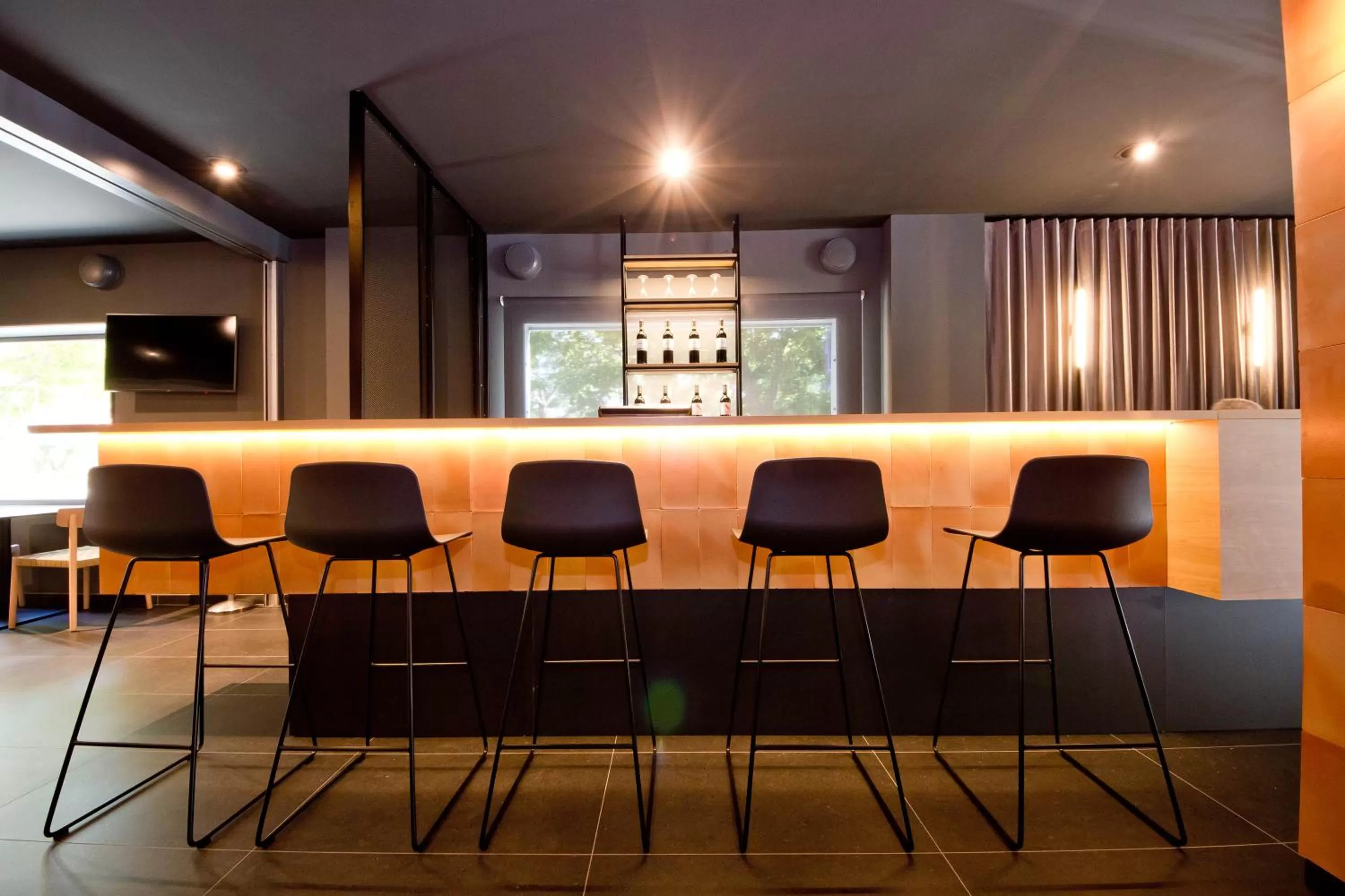 Lounge or bar in Aparthotel Atenea Valles