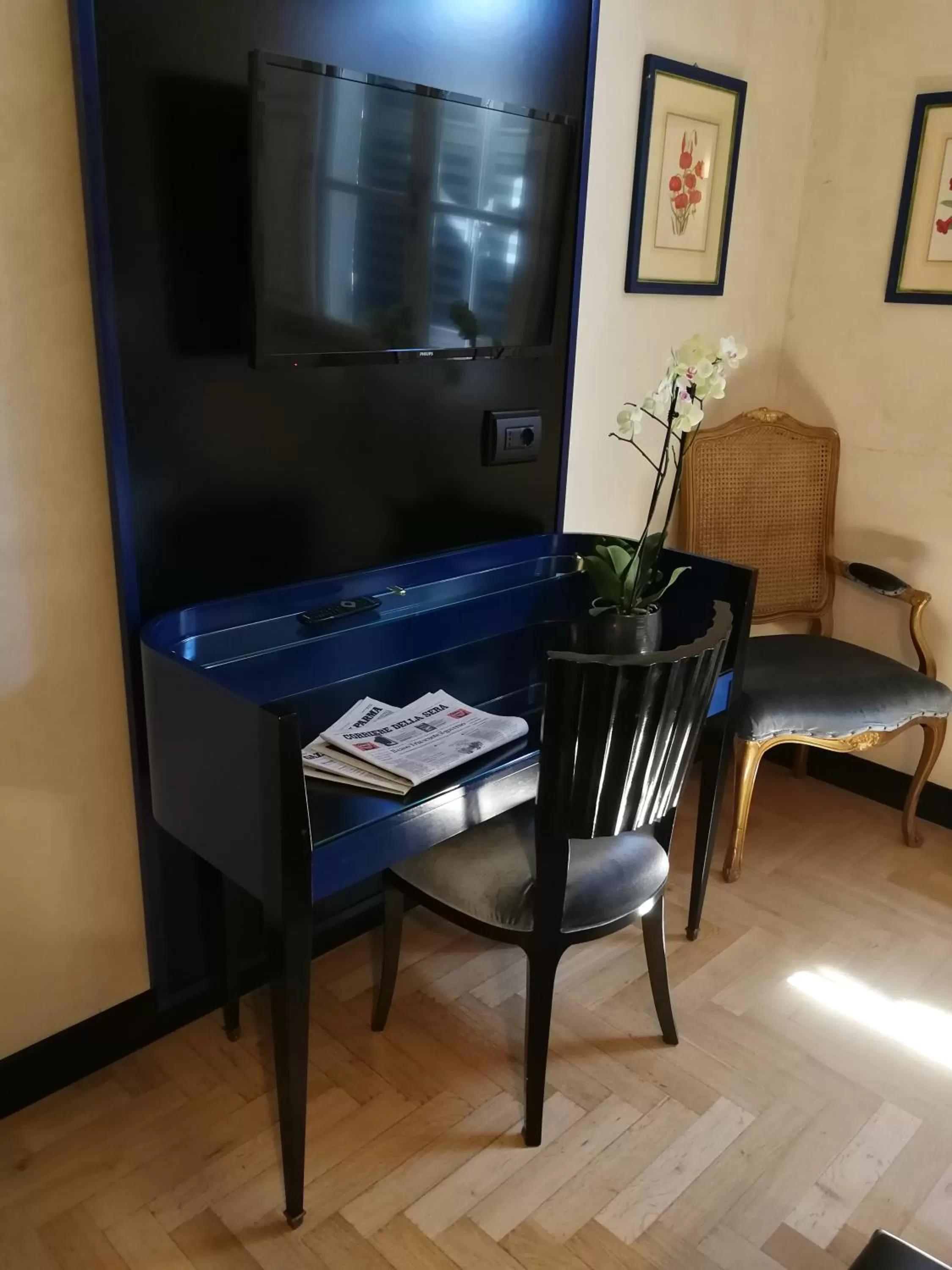 Seating area in Hotel Verdi Boutique Hotel