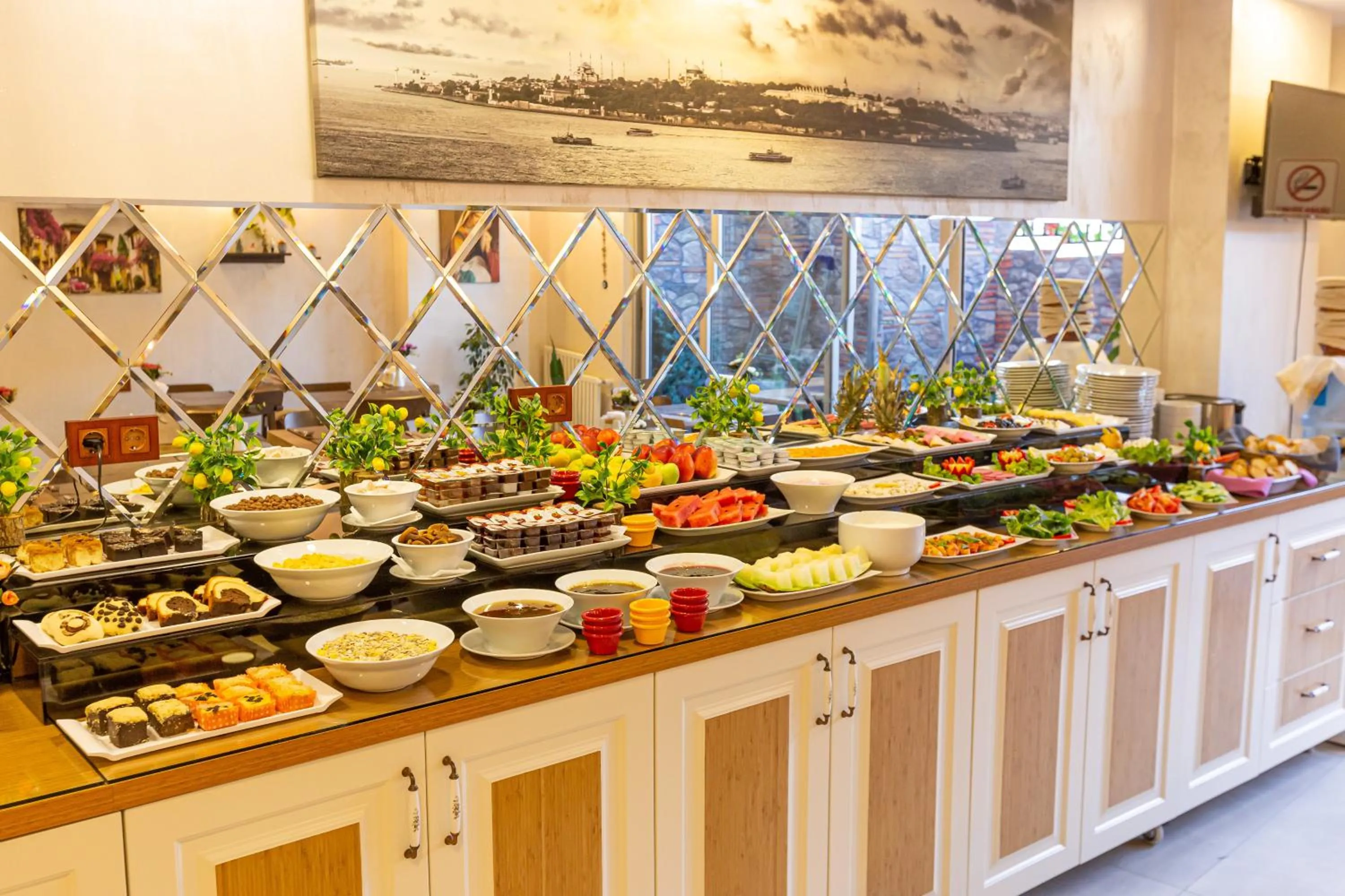 Breakfast in Kumru Hotel