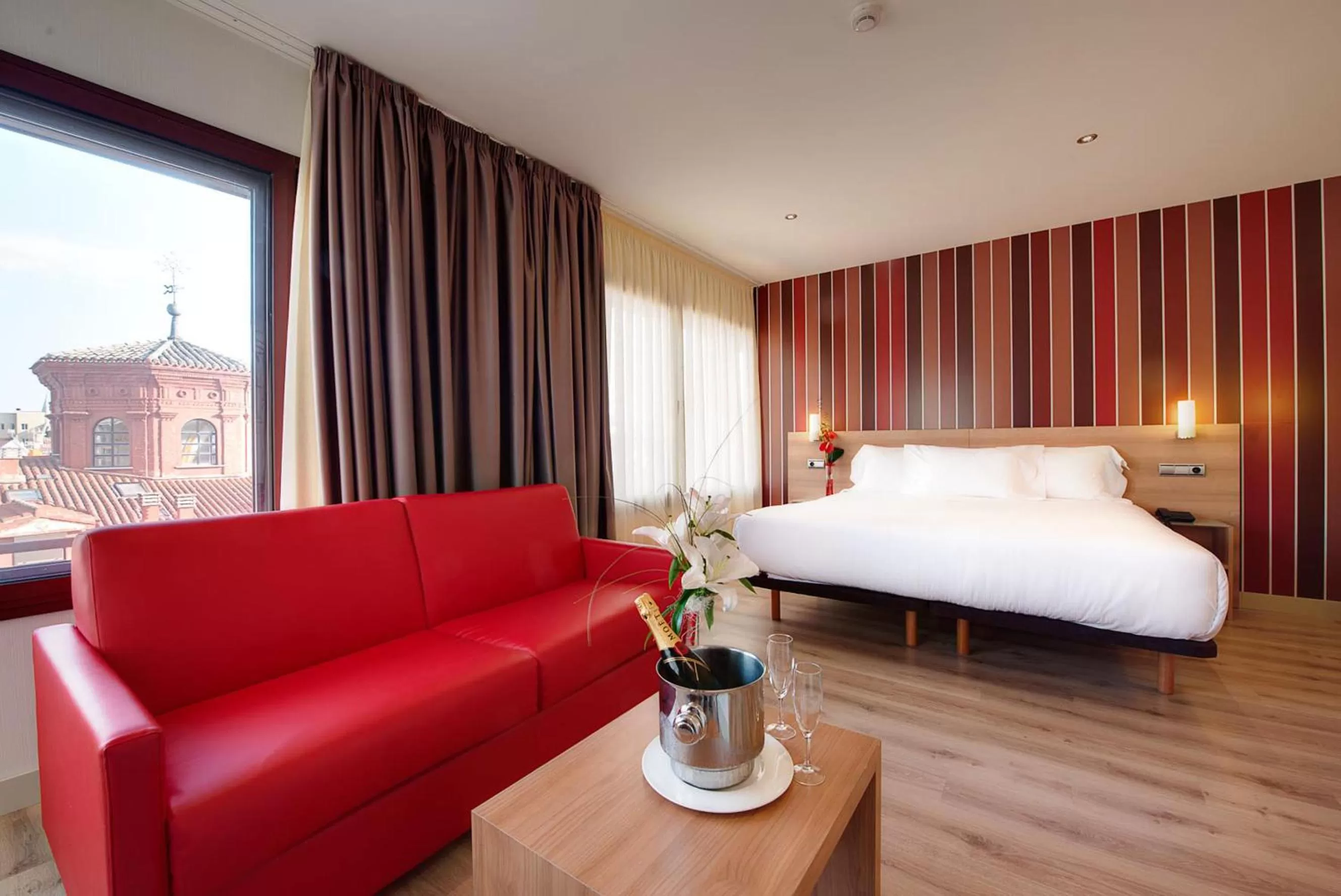 Photo of the whole room, Bed in Maisonnave