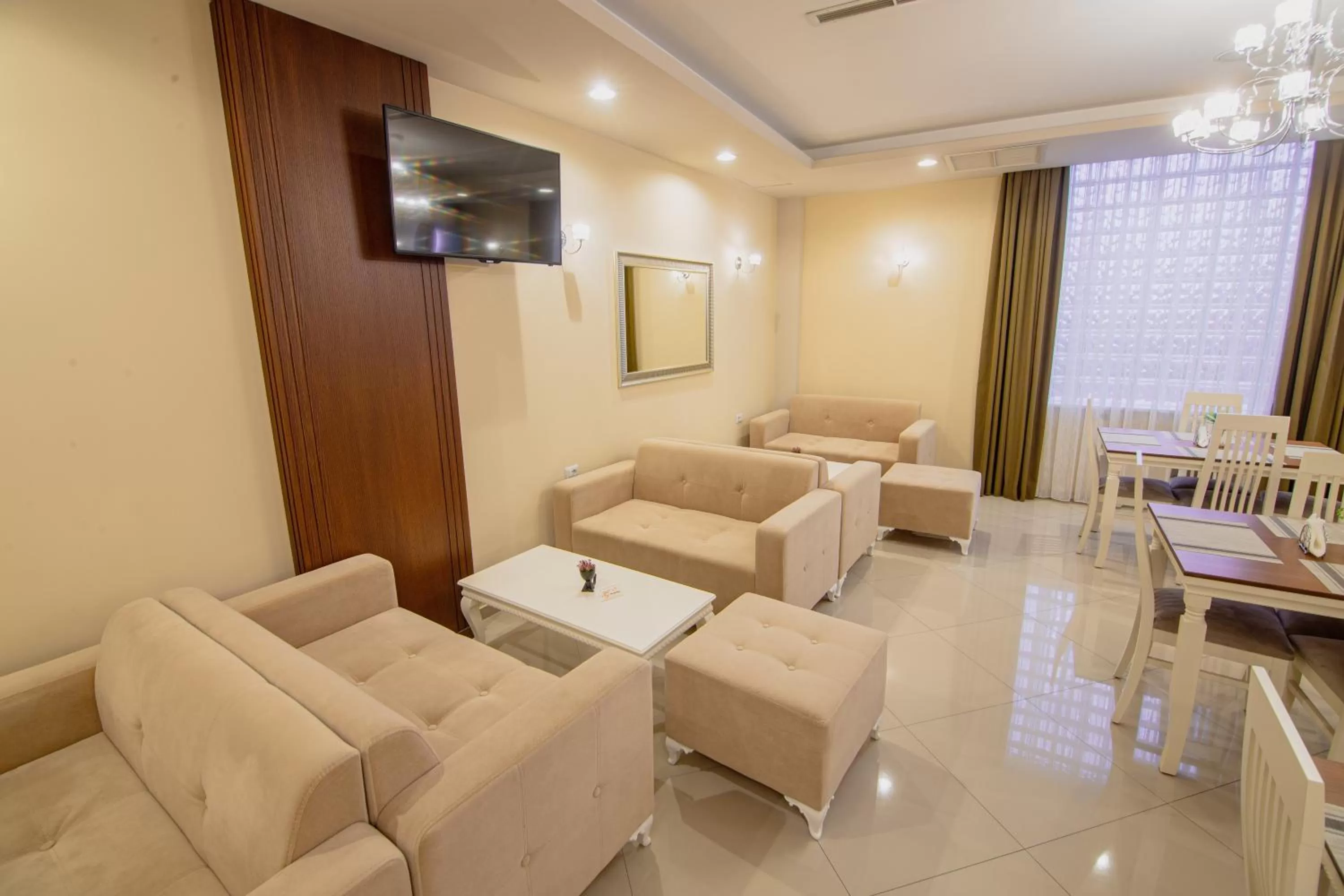 Christi's Hotel Borova