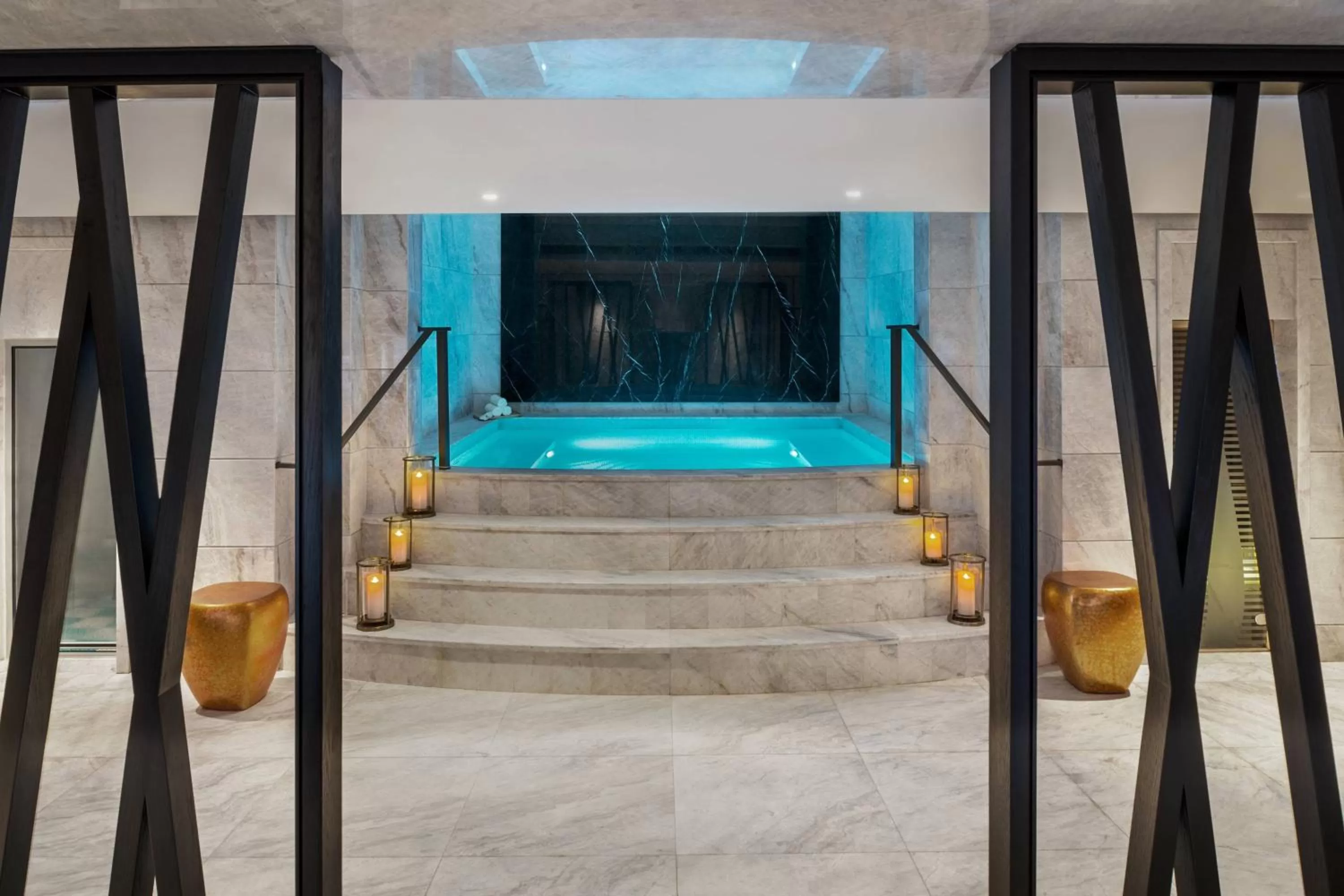 Spa and wellness centre/facilities in The St Regis Shanghai Jingan