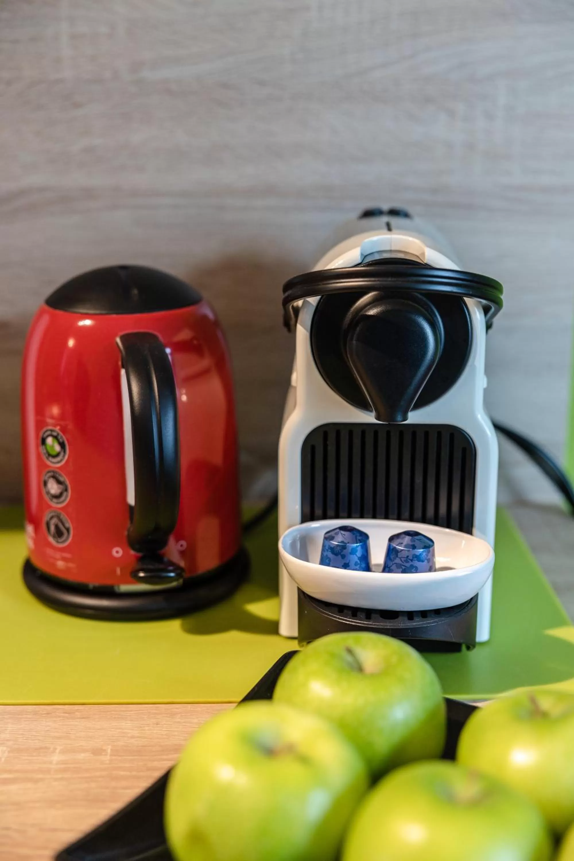Coffee/tea facilities in Schieners Hotel & Apfelhof Apartments