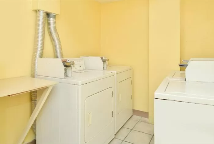 Other in Americas Best Value Inn Sarasota