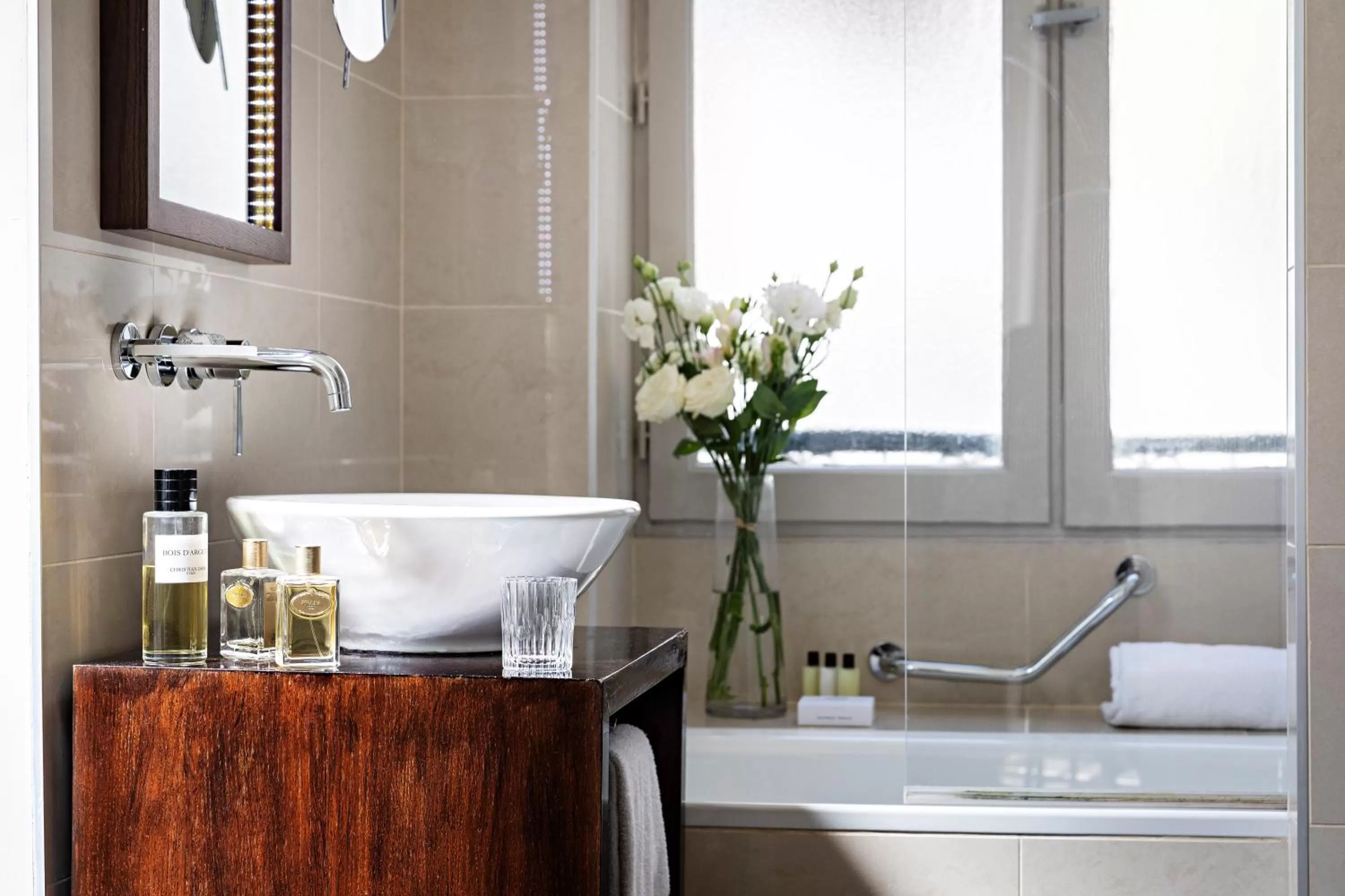 Bathroom in Holiday Inn Paris Palais de l'Elysée by IHG