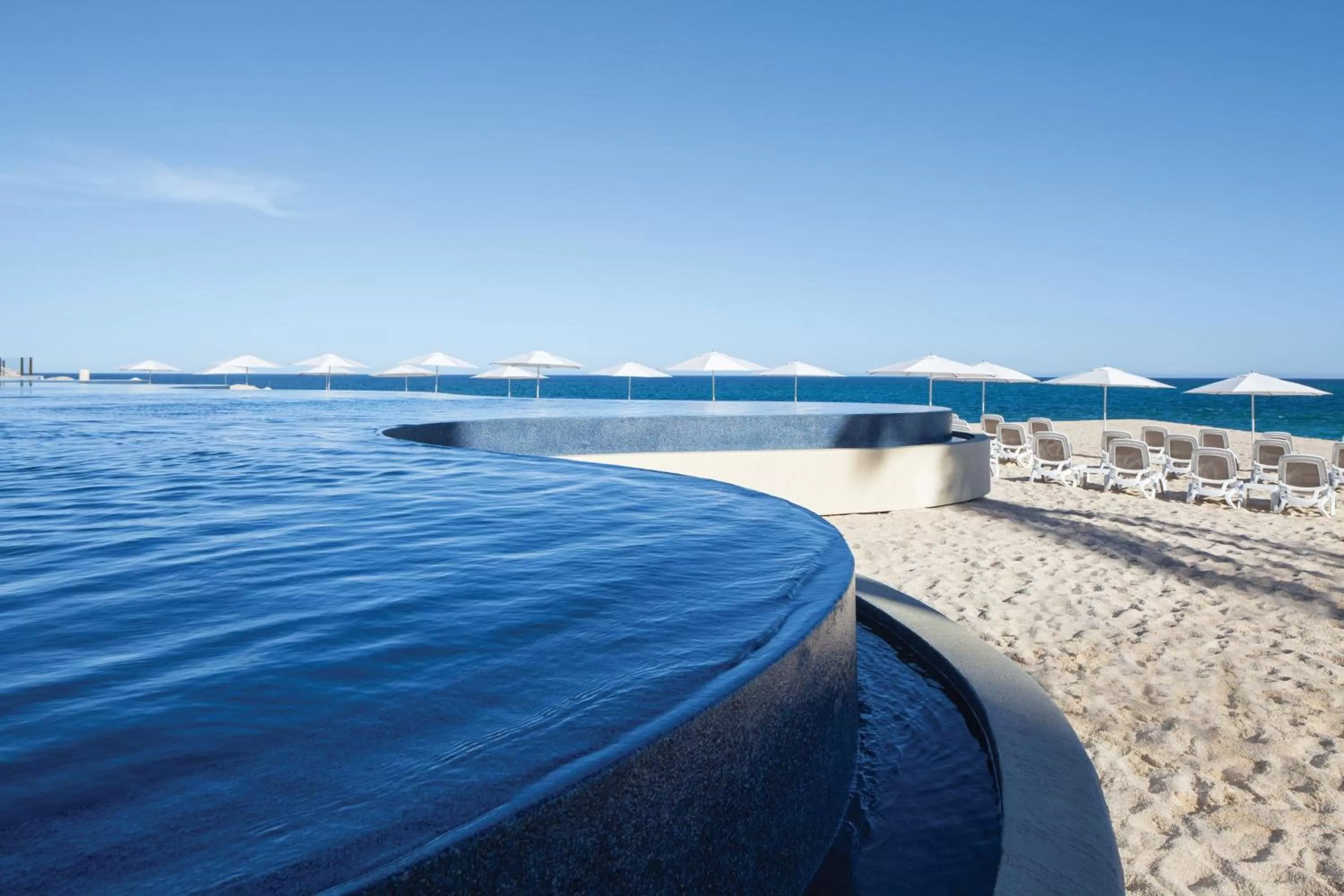 Swimming pool in The Westin Los Cabos Resort Villas
