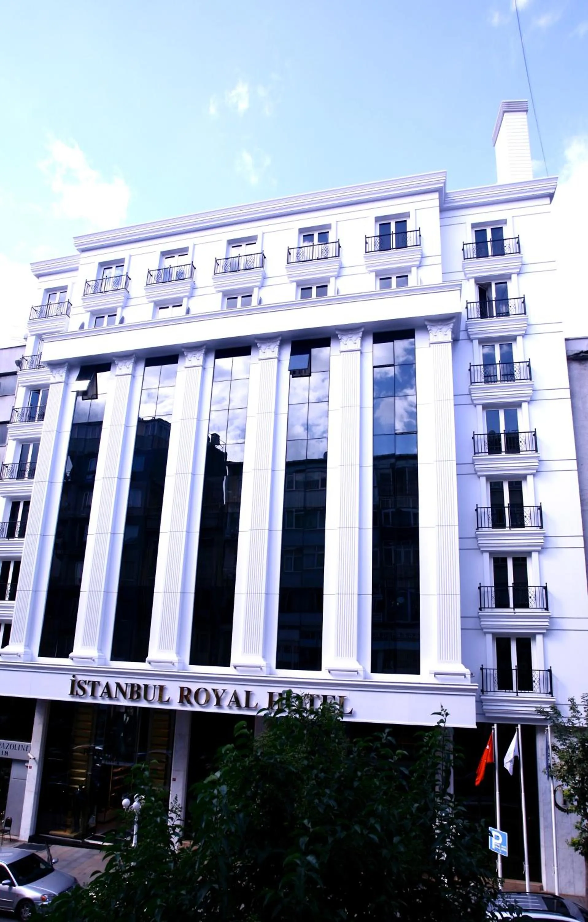 Property building in Istanbul Royal Hotel