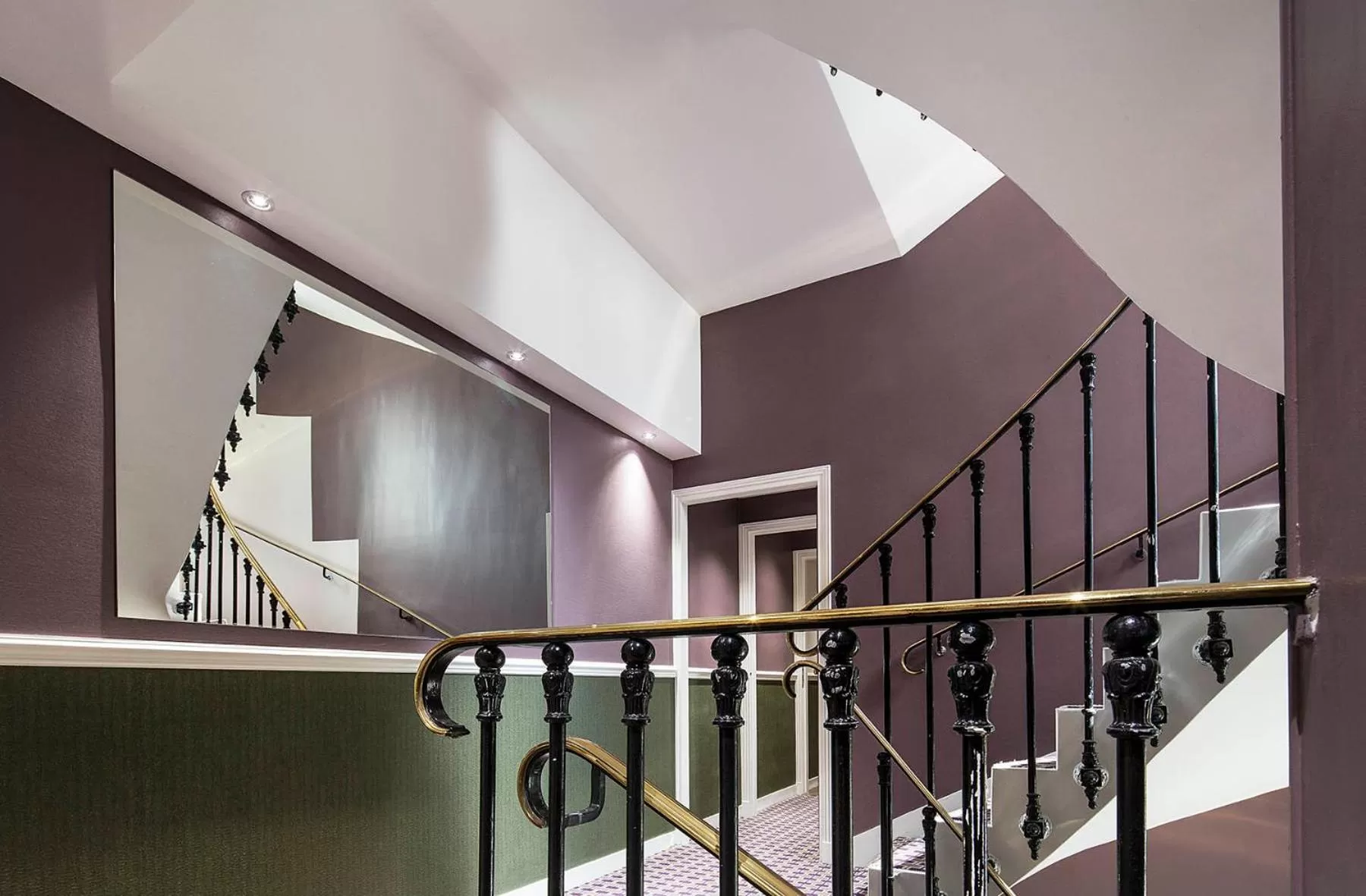 Other in Hôtel Galileo Champs Elysées