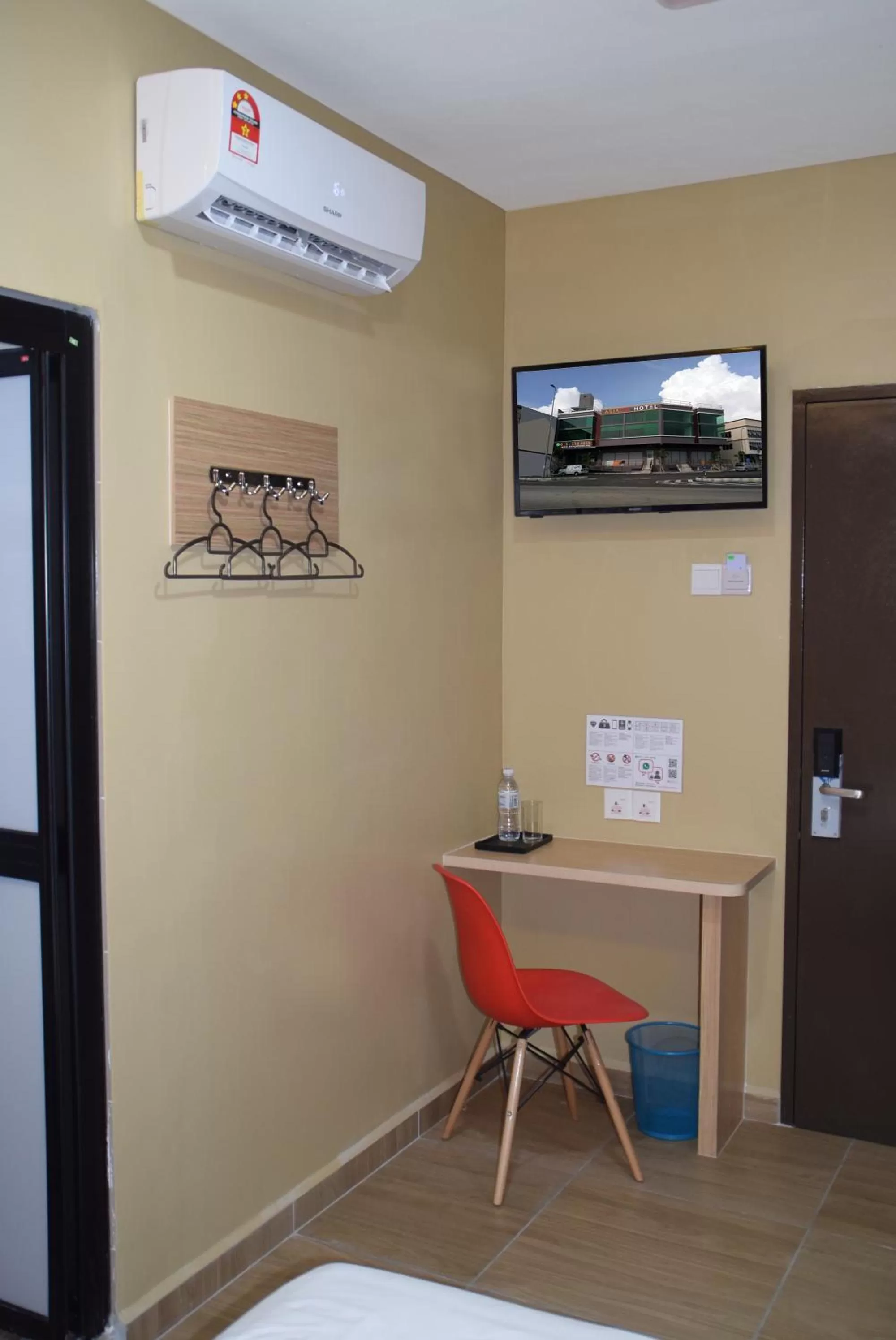 Photo of the whole room in Asiago Hotel