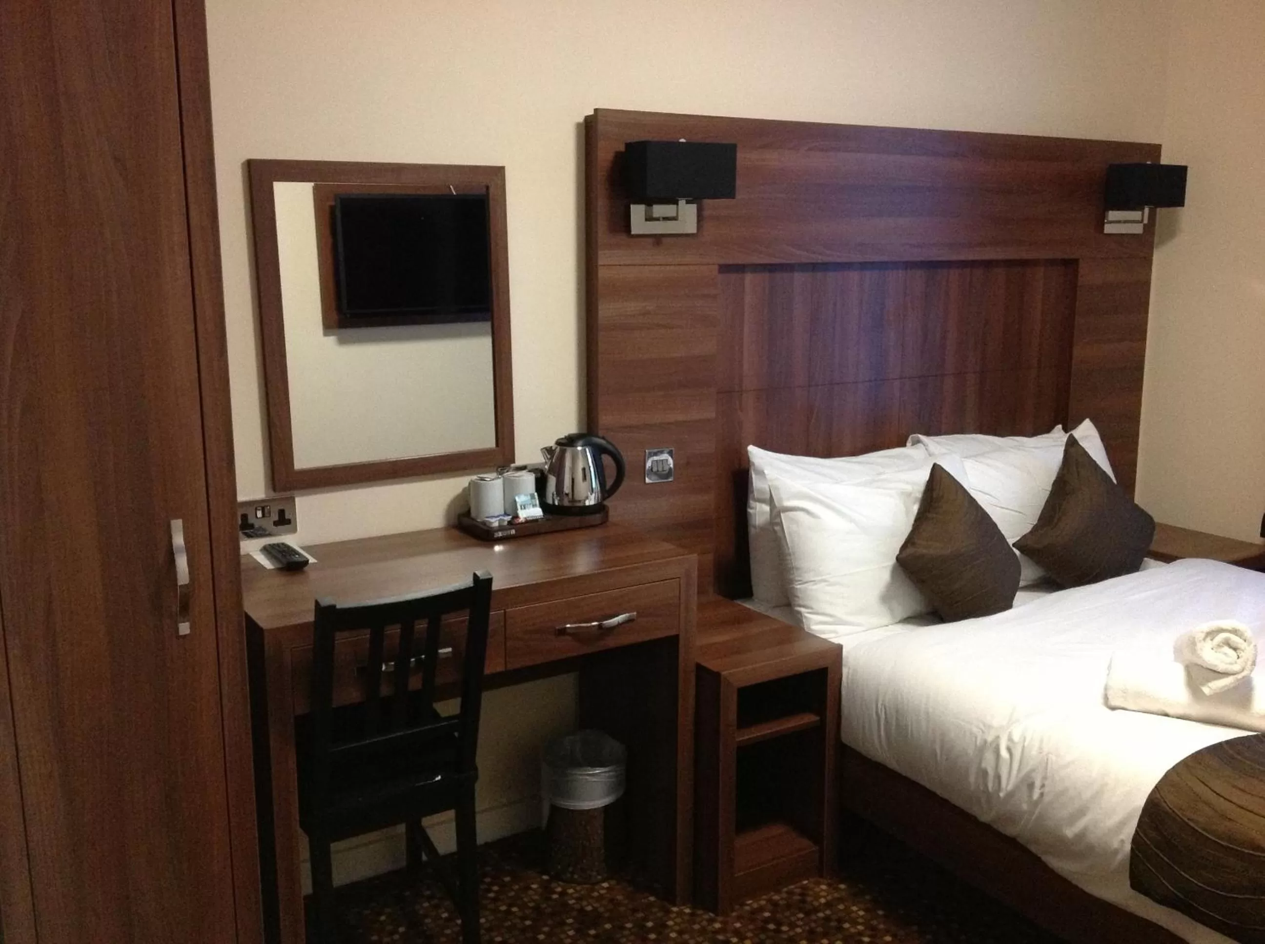 Photo of the whole room, Bed in Prince Regent Hotel Excel London