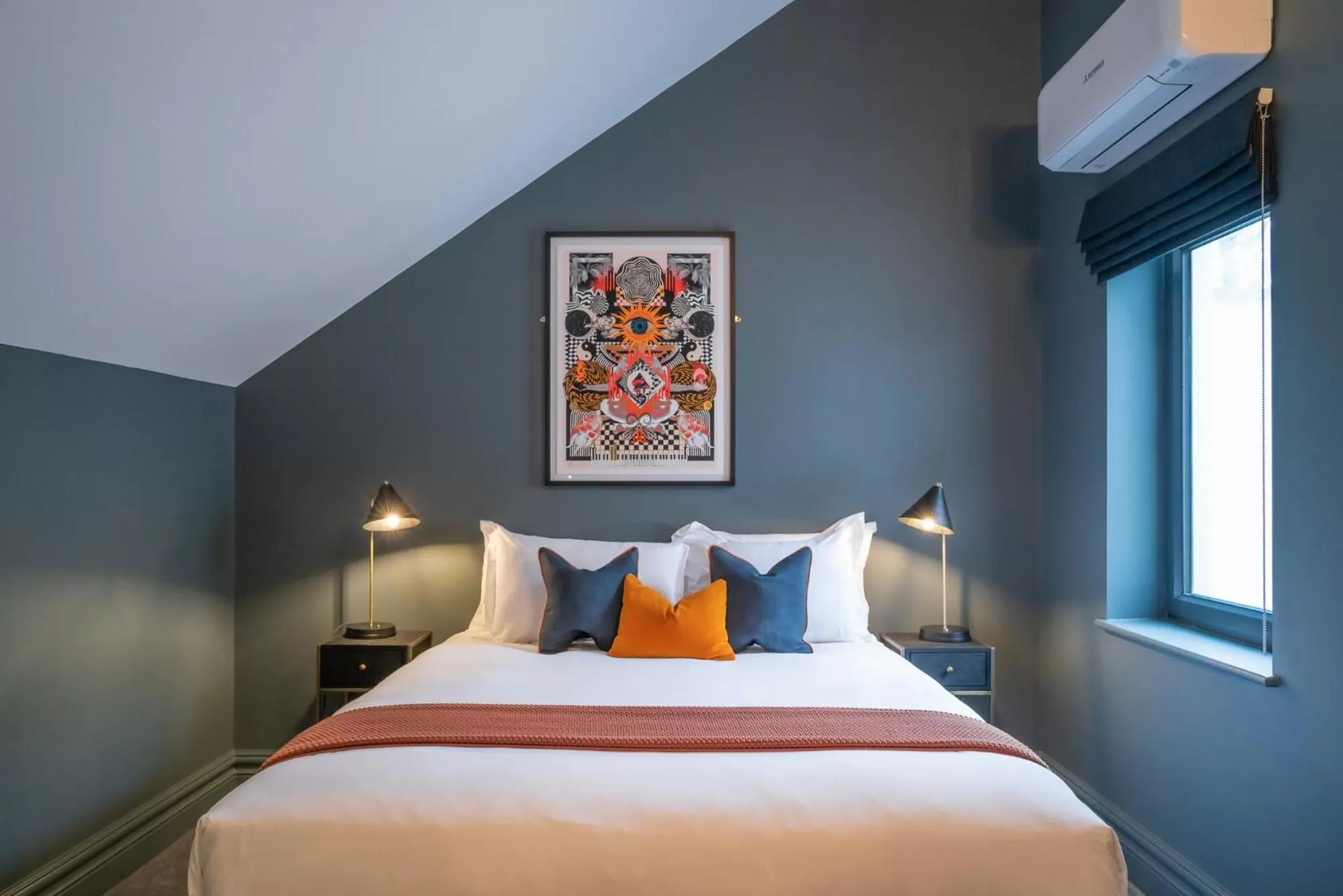 Bedroom, Bed in The Ginger Pig