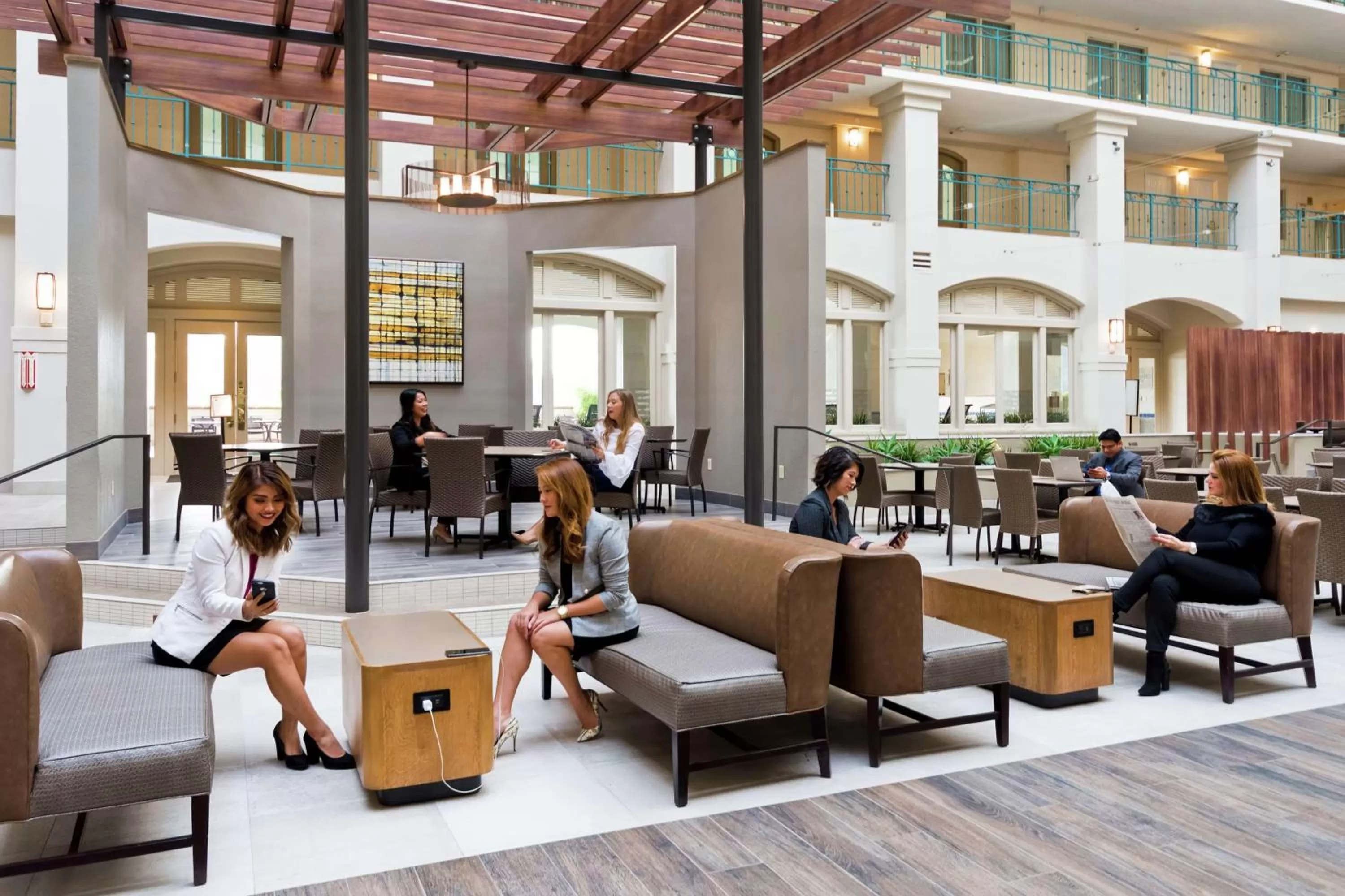 Lobby or reception in Embassy Suites by Hilton Milpitas Silicon Valley