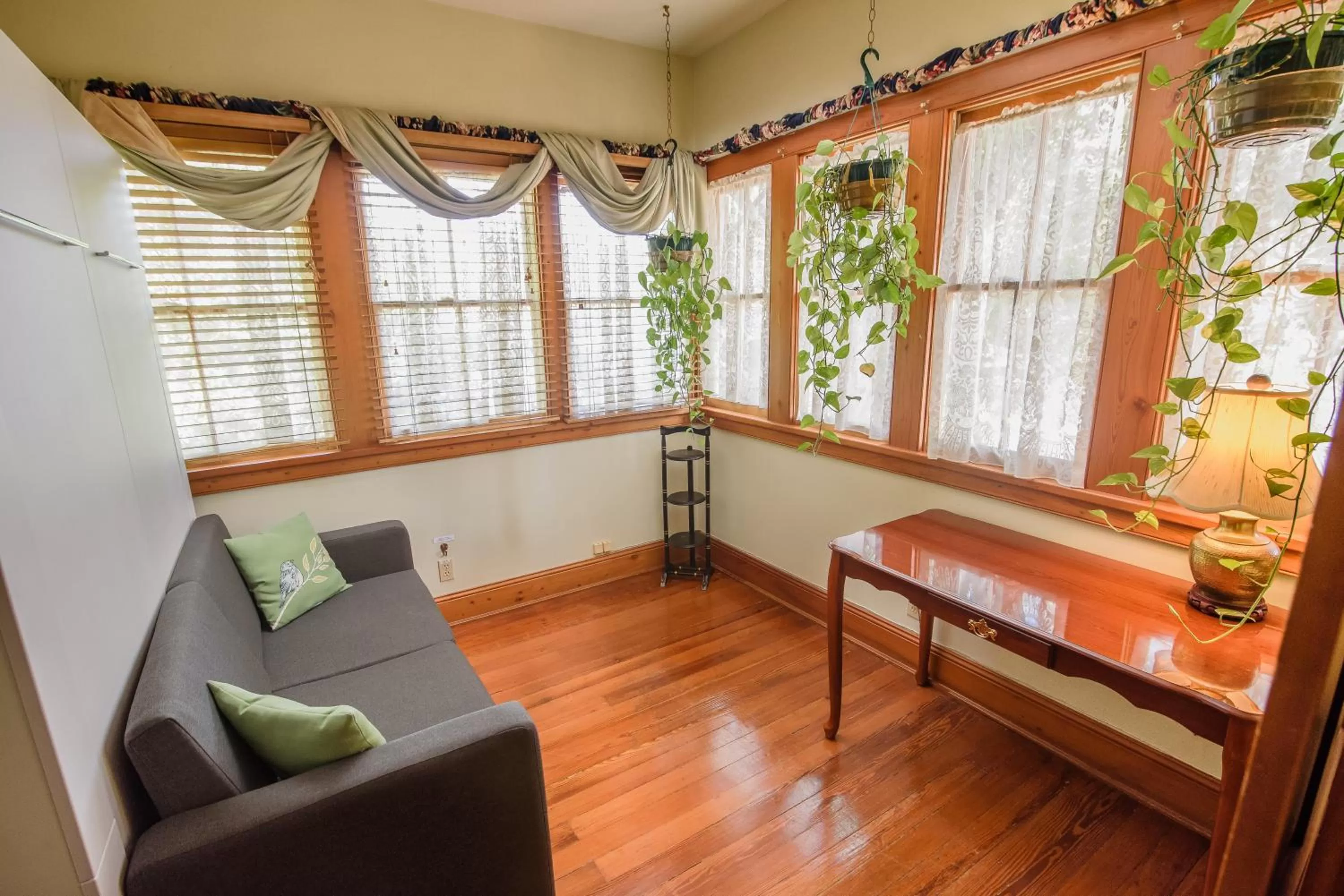 Heirloom Room in Sweetwater Branch Inn