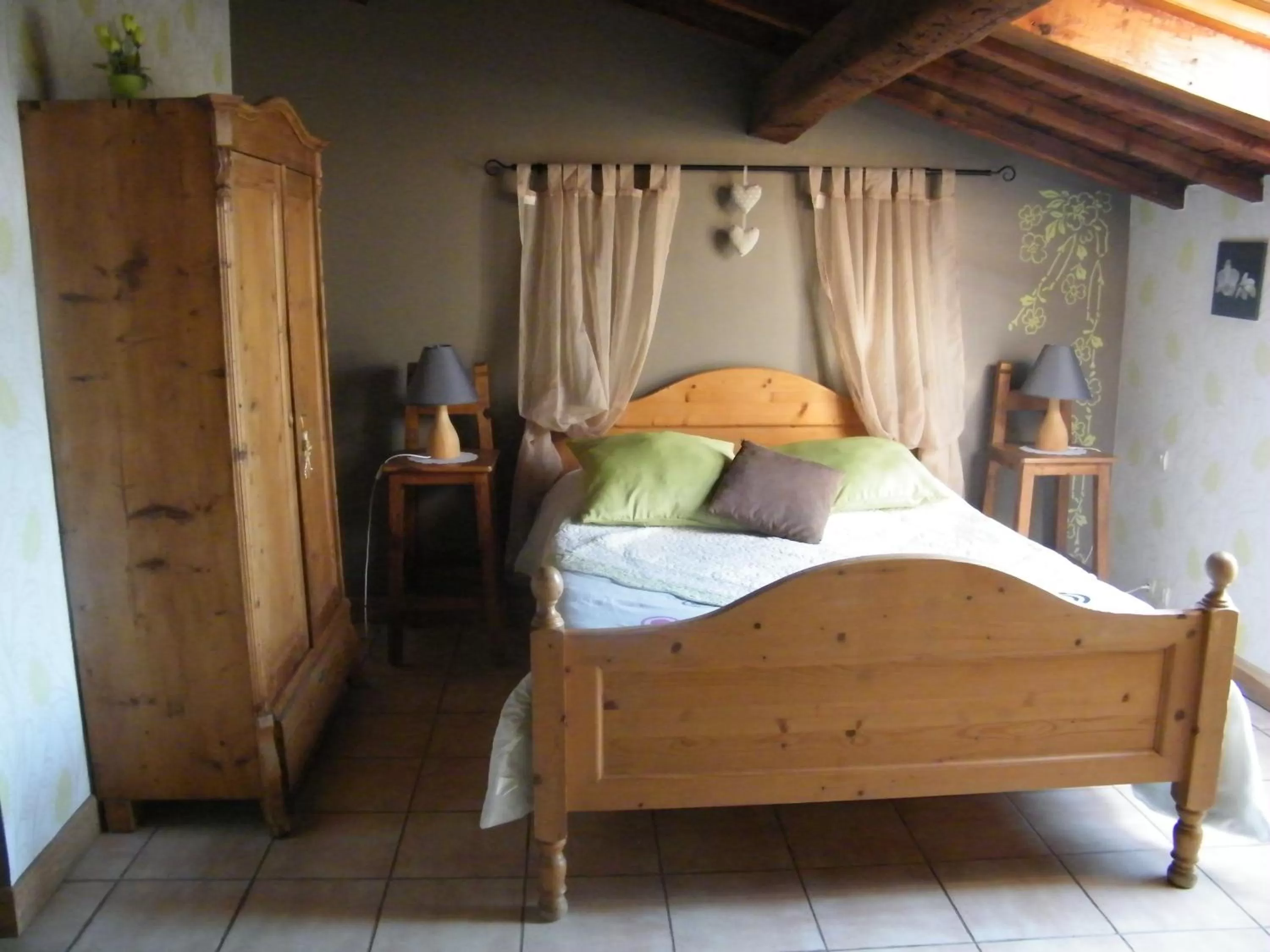 Bed in Domaine La Sauzette