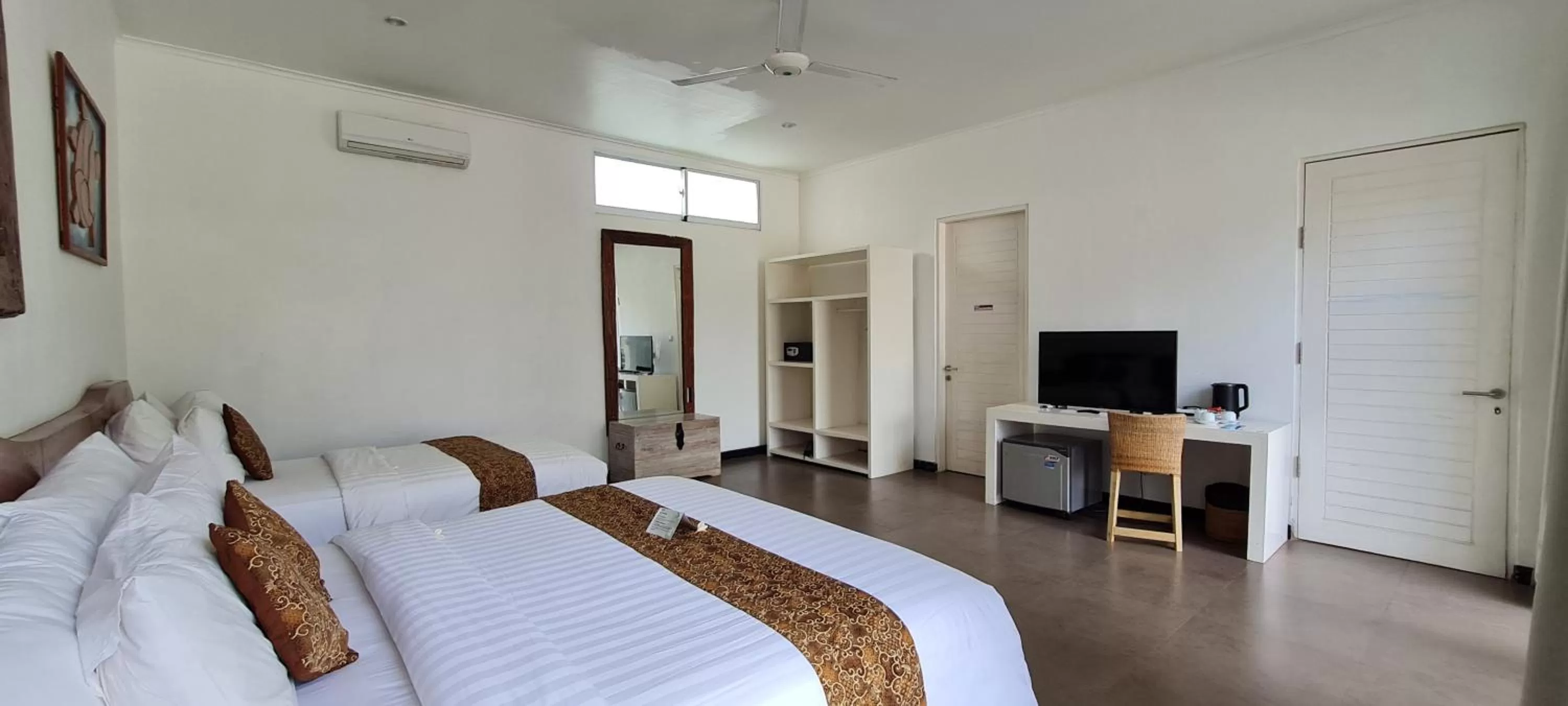 Bedroom, Bed in The Trawangan Resort