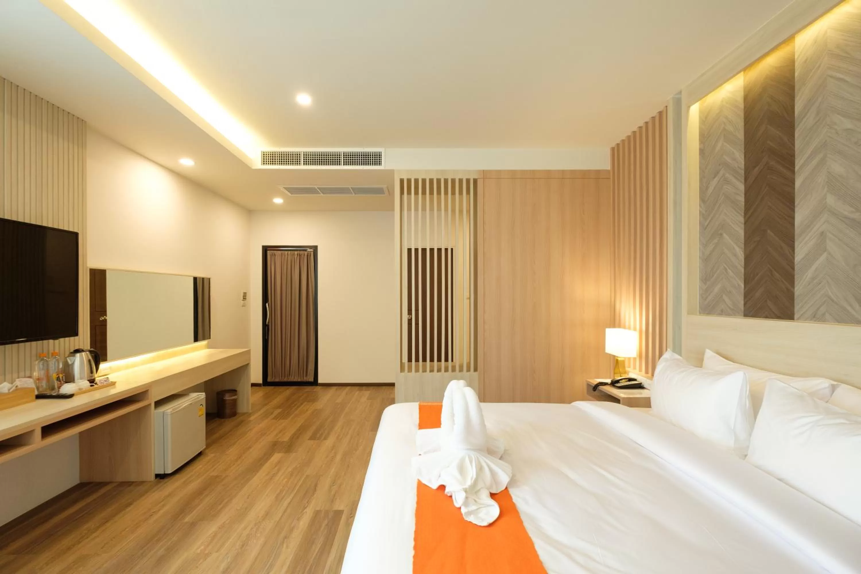 Bedroom, Bed in Monte Maesot hotel