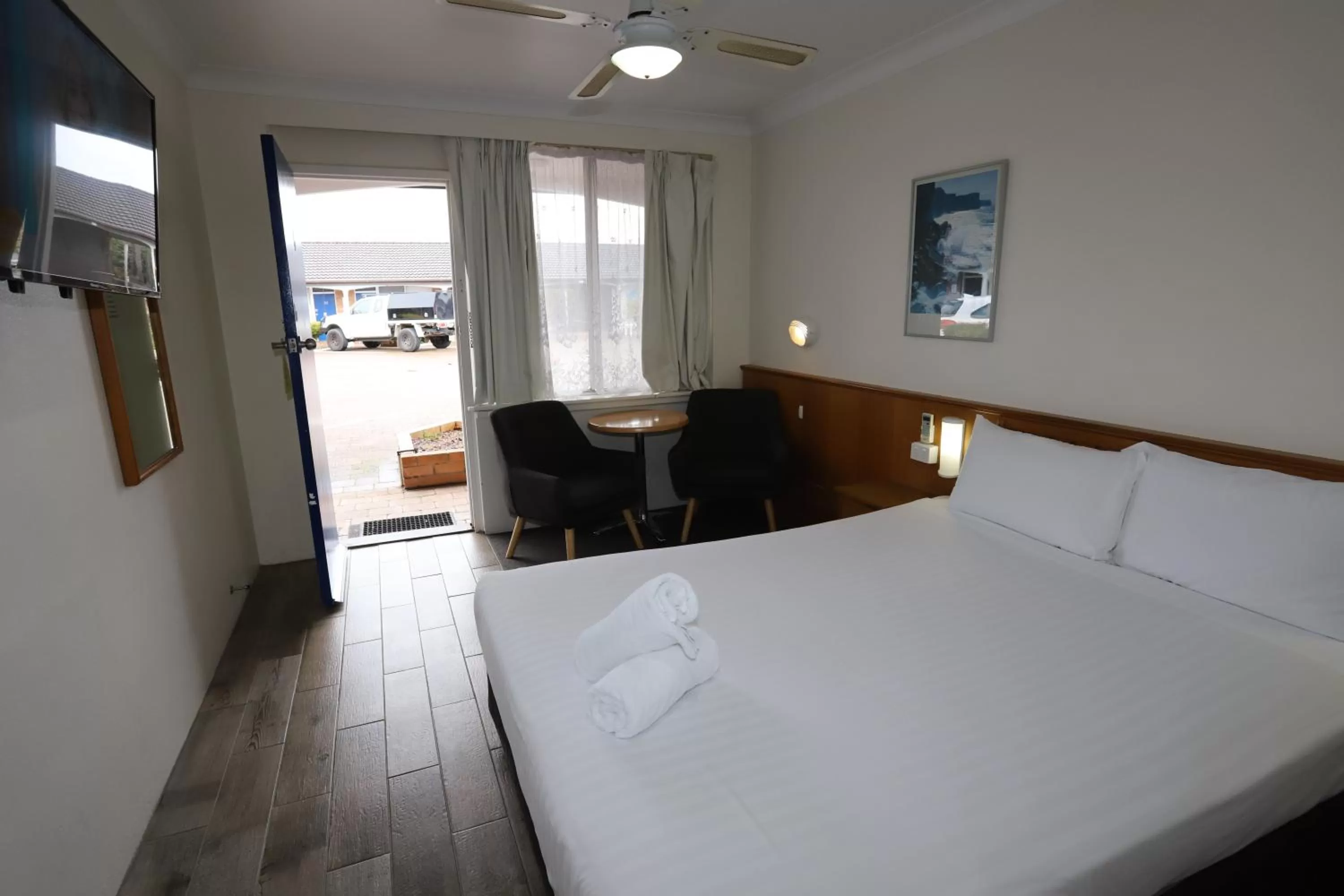 Bed in Reign Inn Newcastle