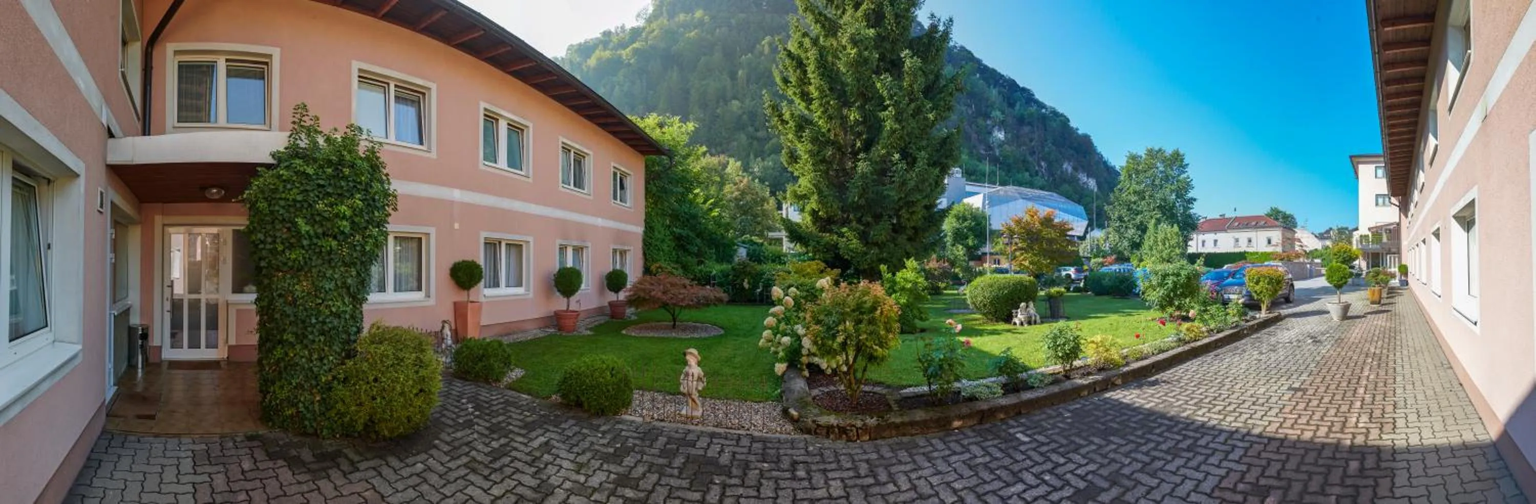 Property building in Hotel Ganslhof - Adults only