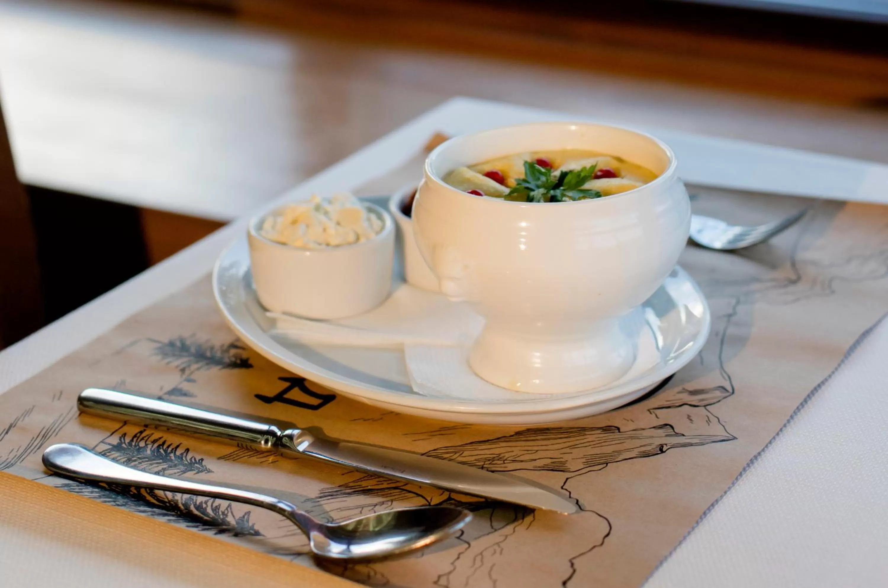 Food in Wellland Hotel