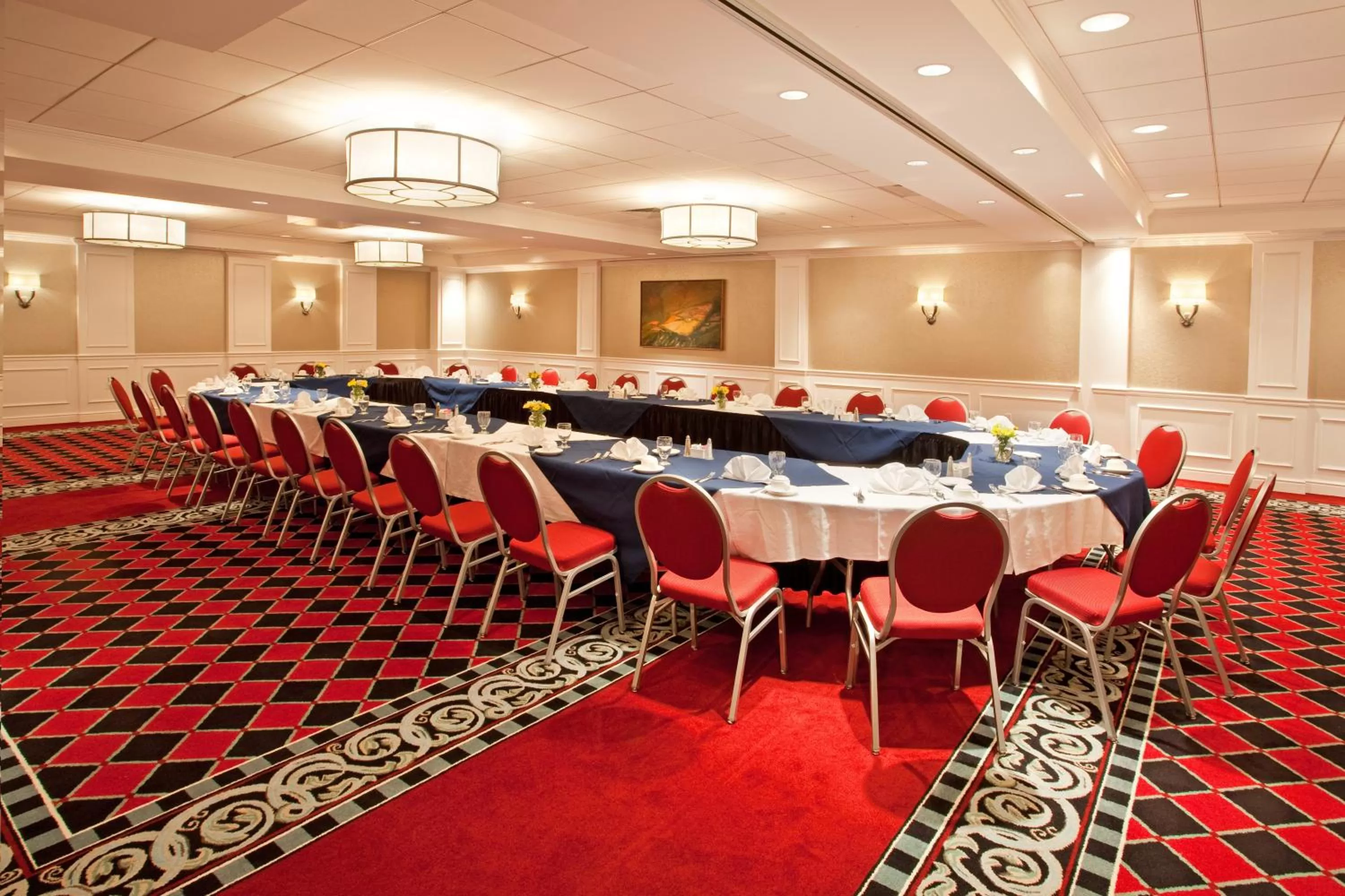 Meeting/conference room in Holiday Inn Johnstown-Downtown by IHG