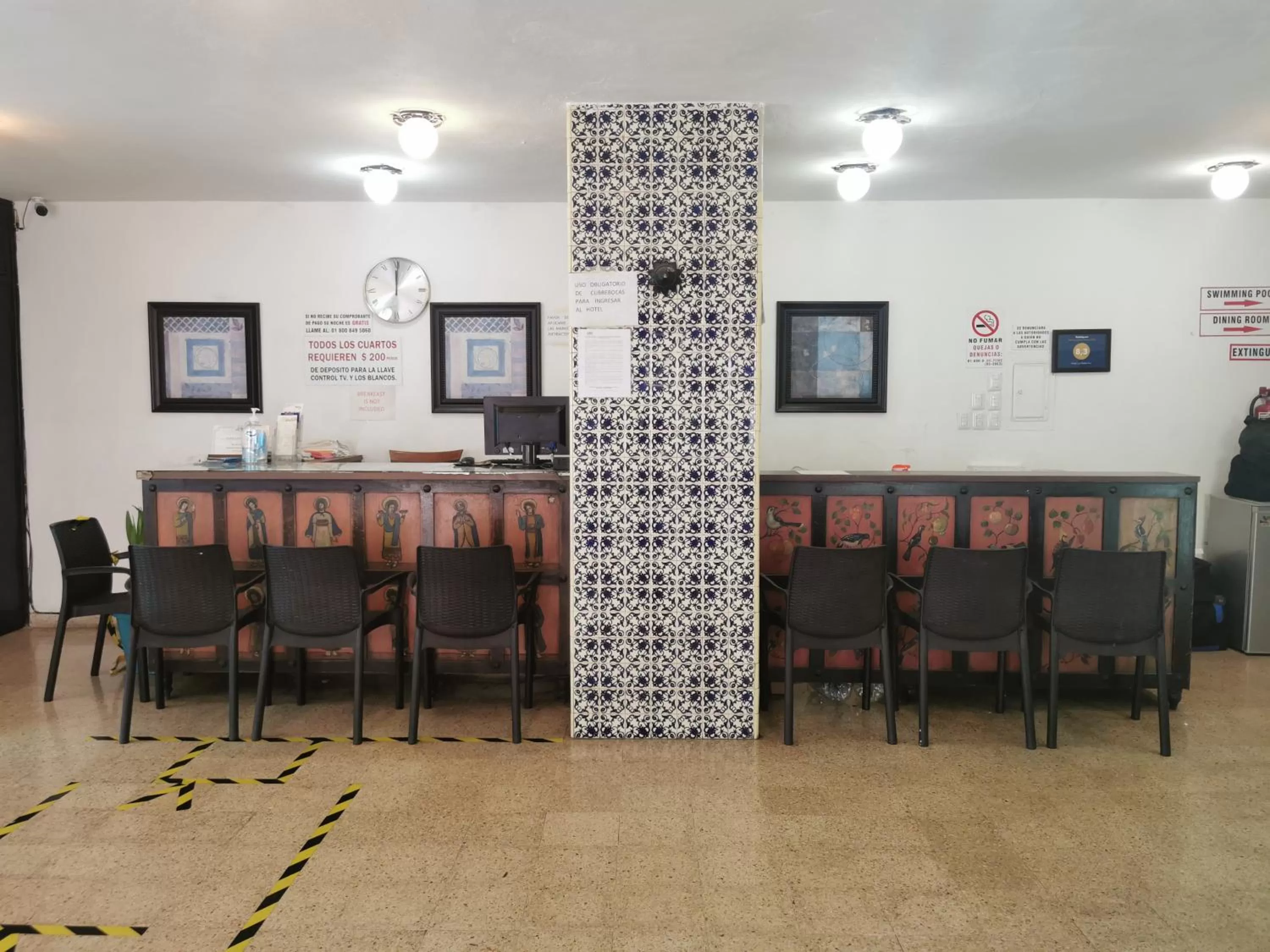 Day in Hotel Las Dalias Inn