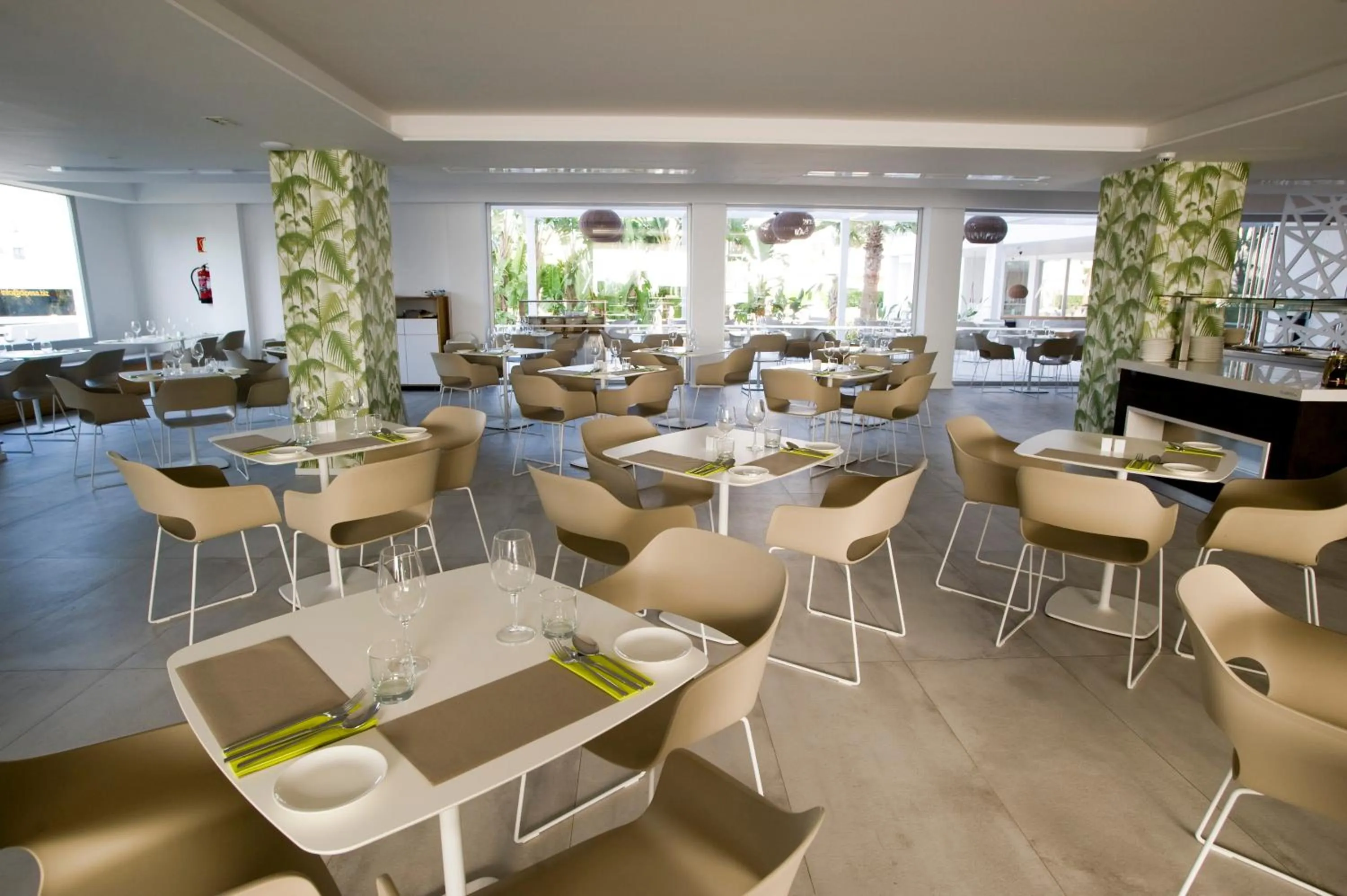 Restaurant/places to eat in Hotel Anfora Ibiza