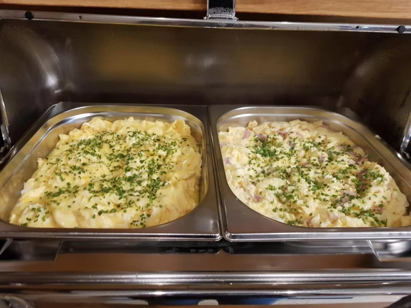 Breakfast in Hotel Lorien