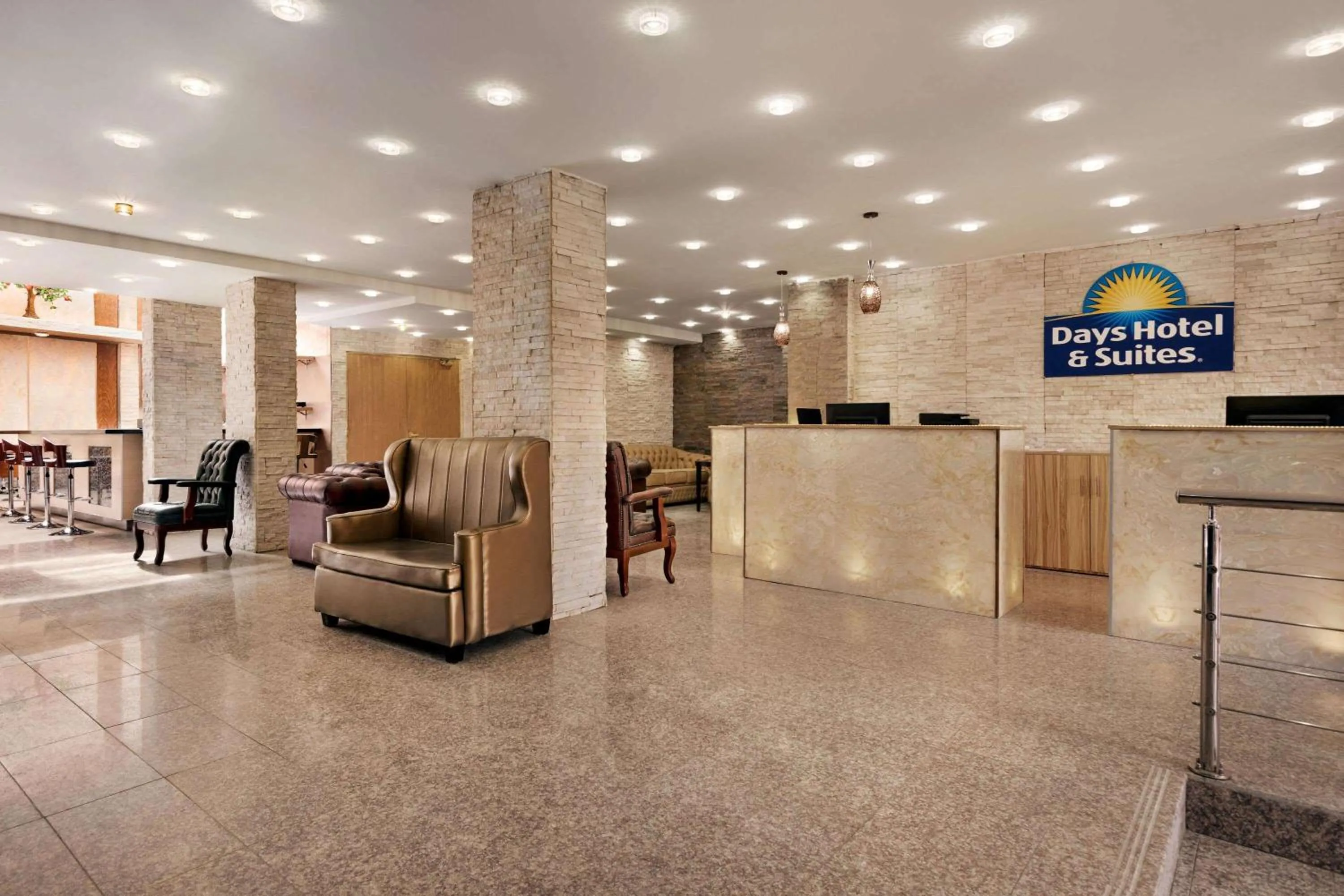 Lobby or reception, Lobby/Reception in Days Hotel & Suites by Wyndham Dakar