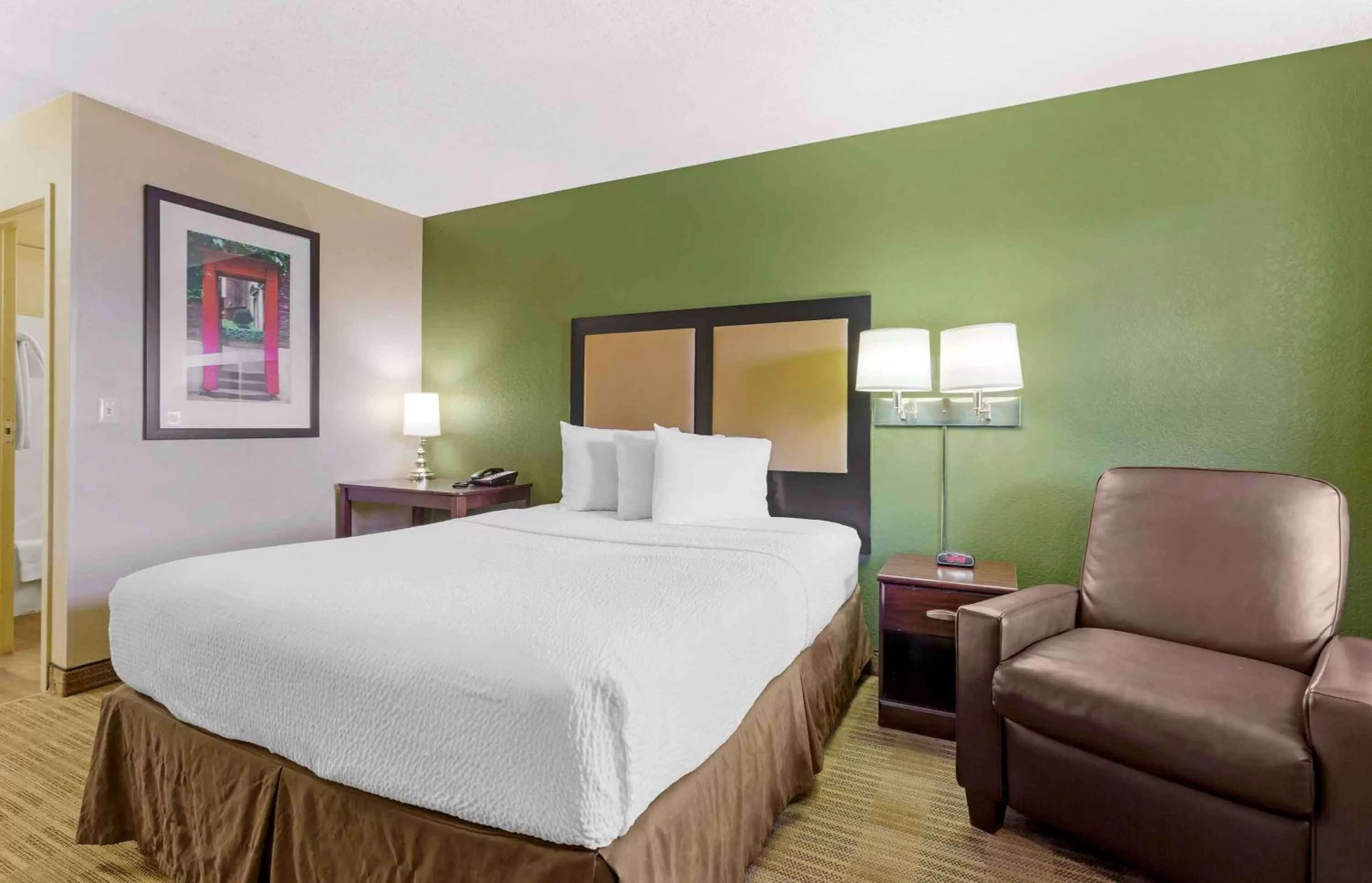 Queen studio with 1 Queen Bed - Disability Access/Non-Smoking in Extended Stay America Suites - Tucson - Grant Road