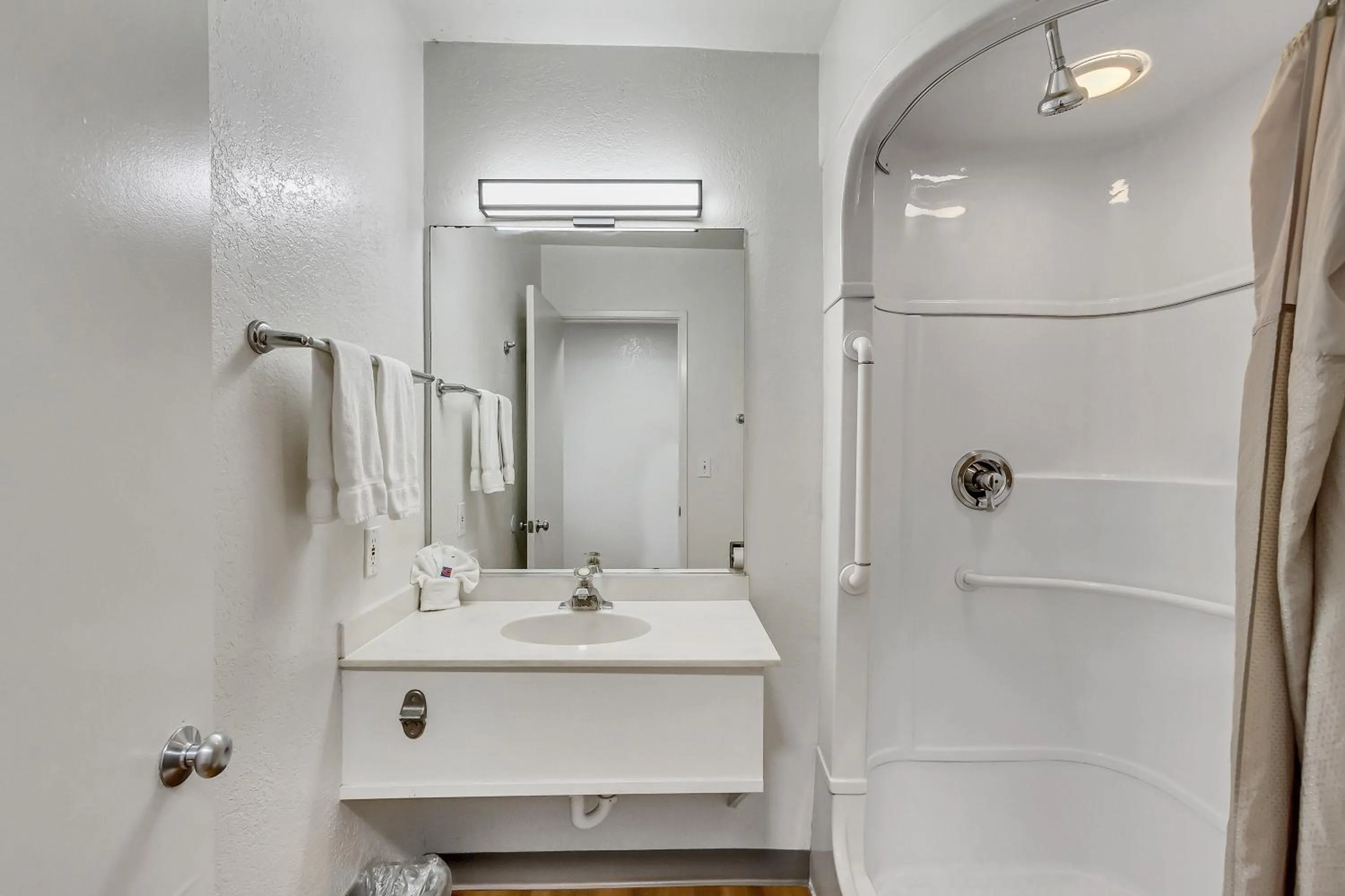 Shower in Motel 6 Ogden, UT- Downtown