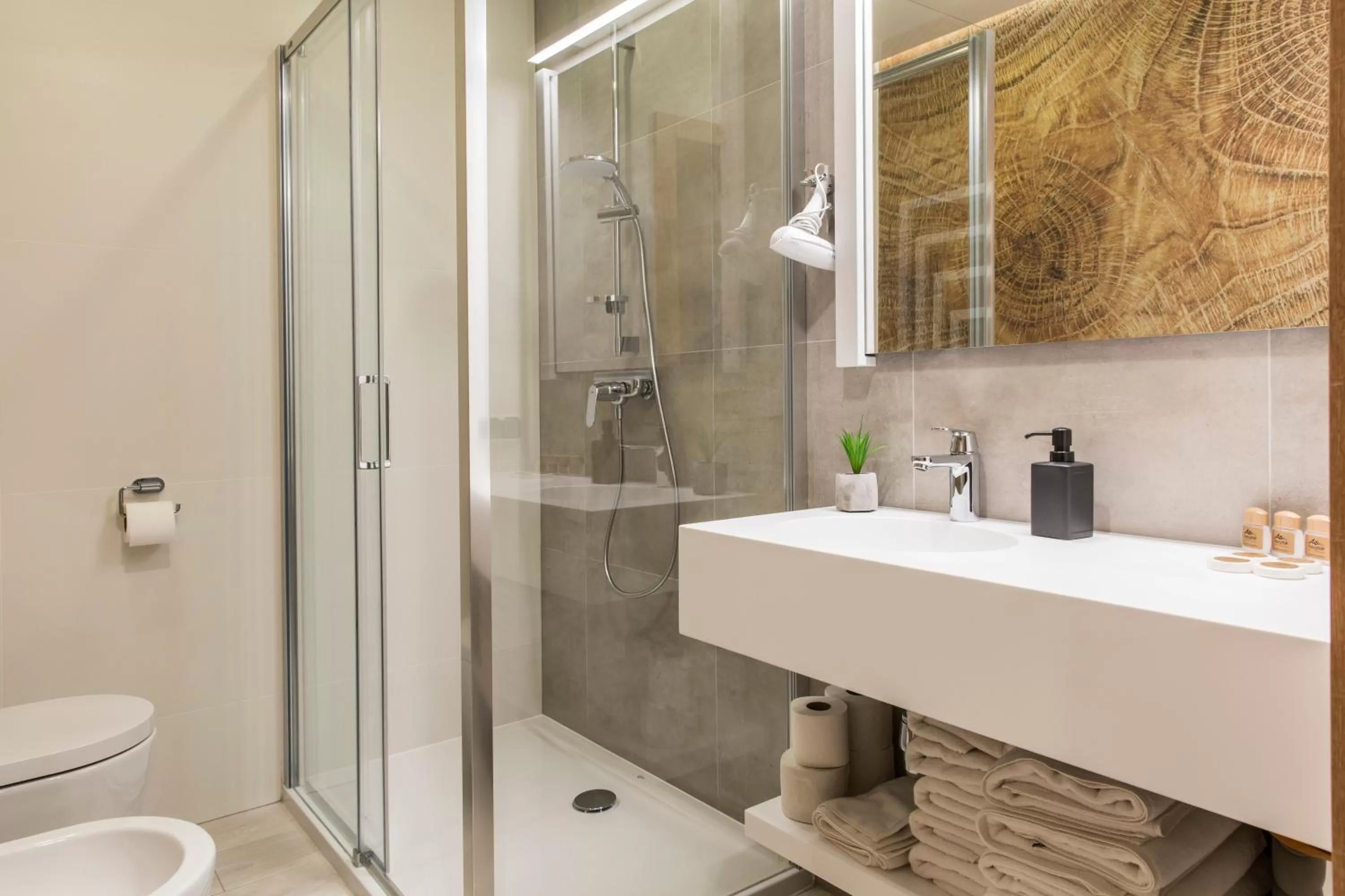 Shower in Royal Hill Residence