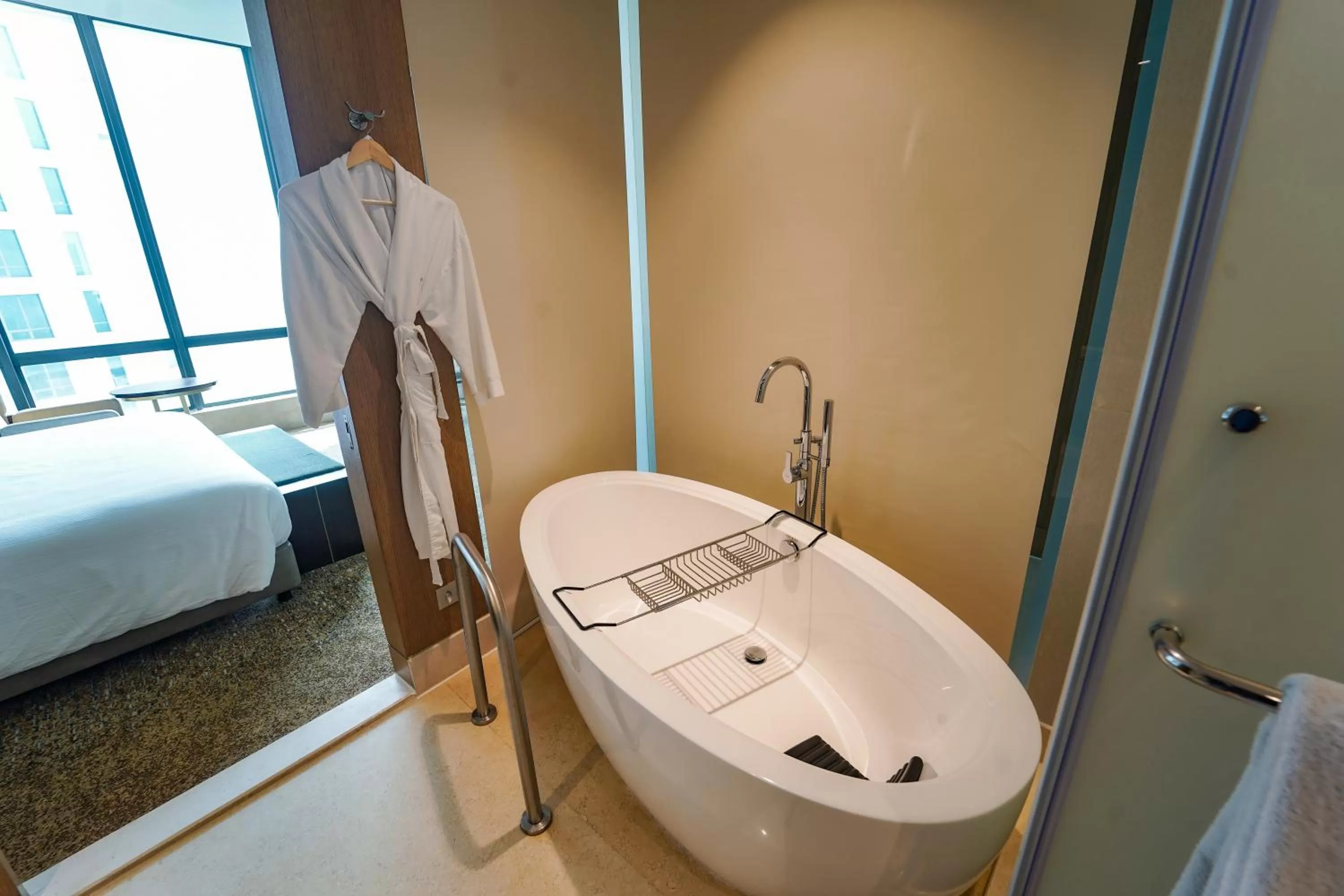 Bed in The Westin Kolkata Rajarhat