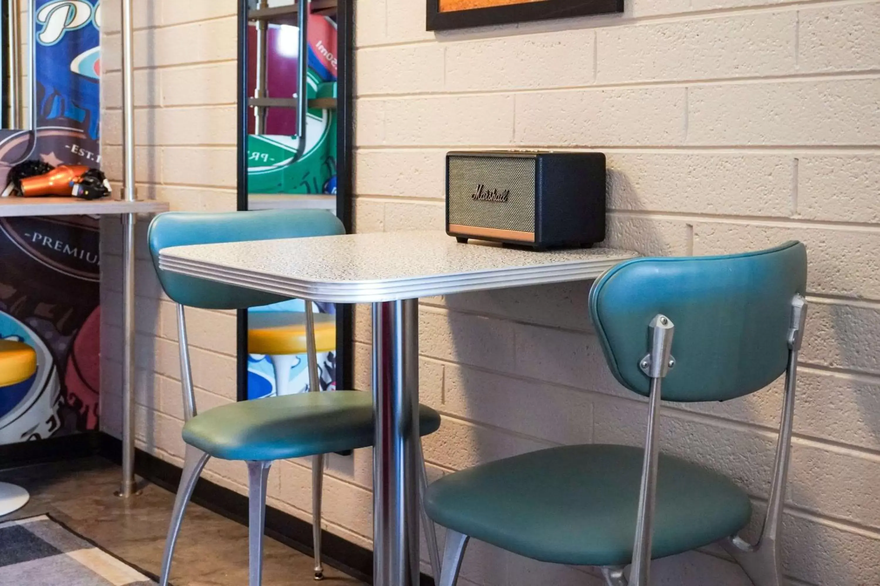 Deluxe King Room in Egyptian Motor Hotel BW Signature Collection Deluxe King Room in Egyptian Motor Hotel BW Signature Collection