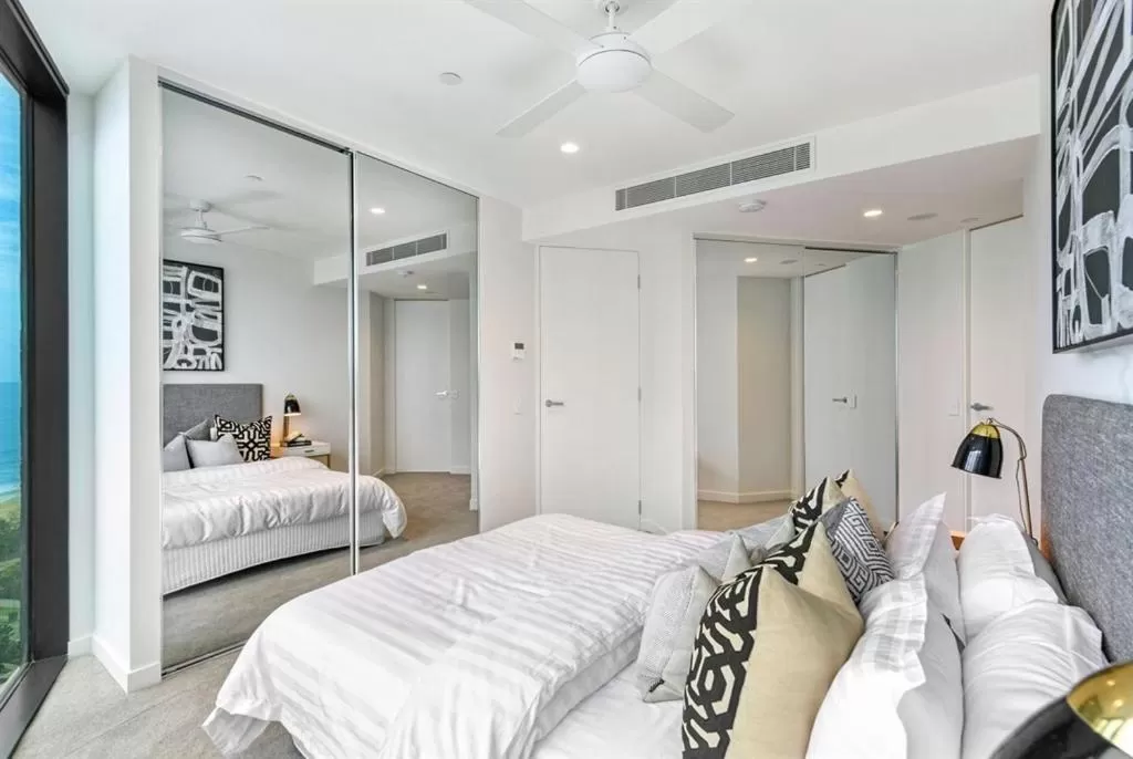 Bed in Vue Broadbeach - Official