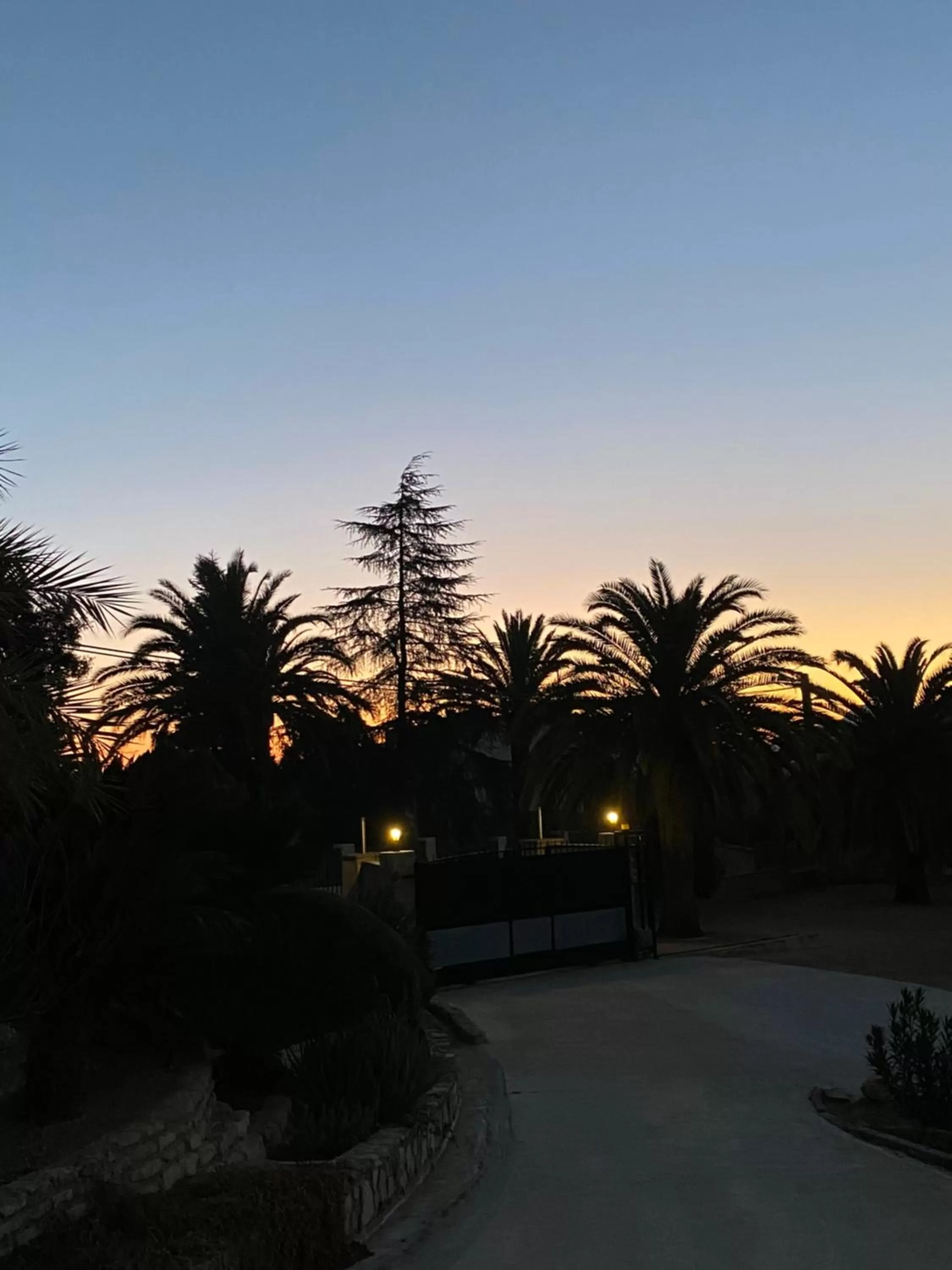 Sunrise/Sunset in B&B Casa Mil Sueños