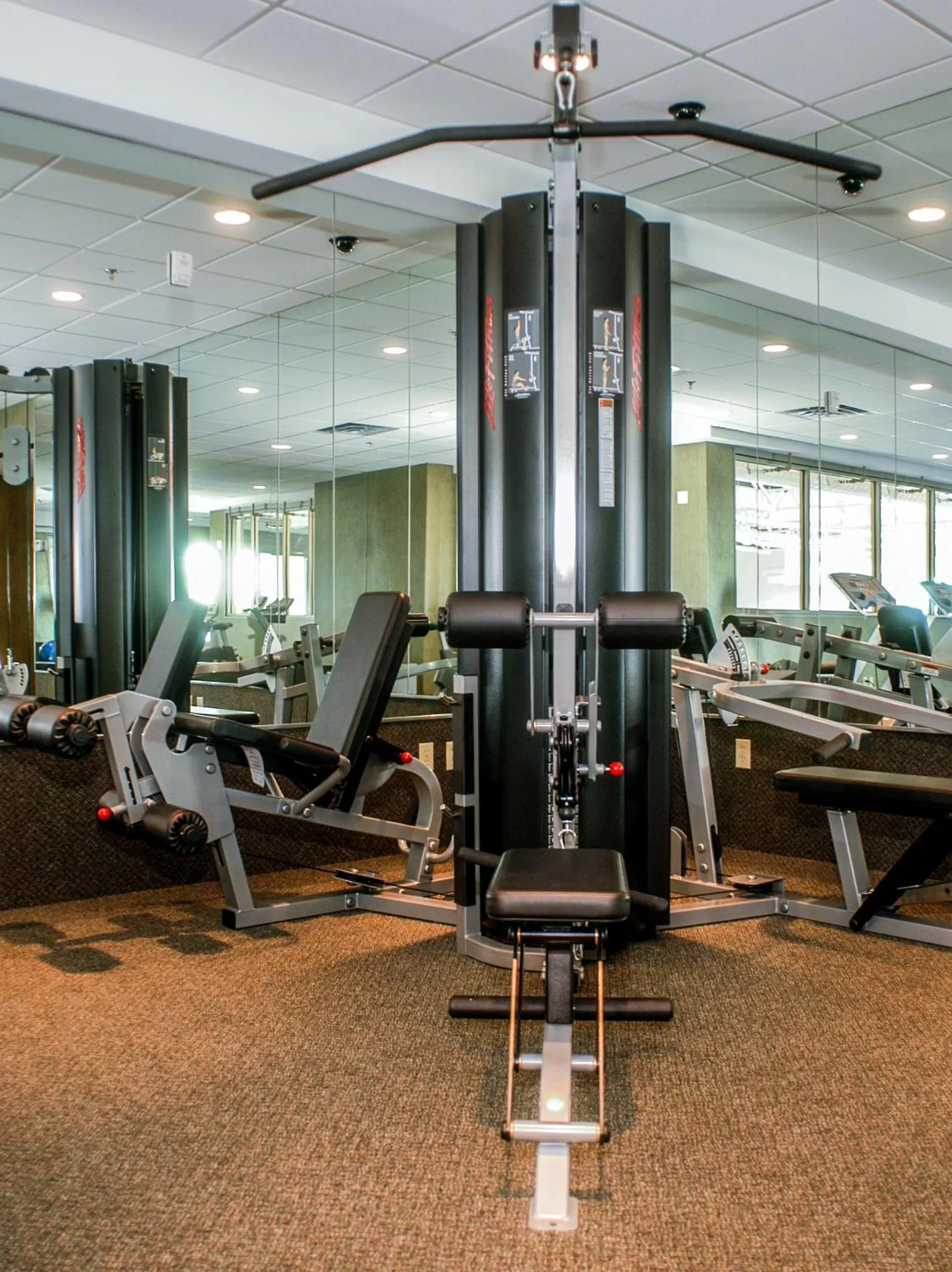 Fitness centre/facilities in Deerfoot Inn and Casino