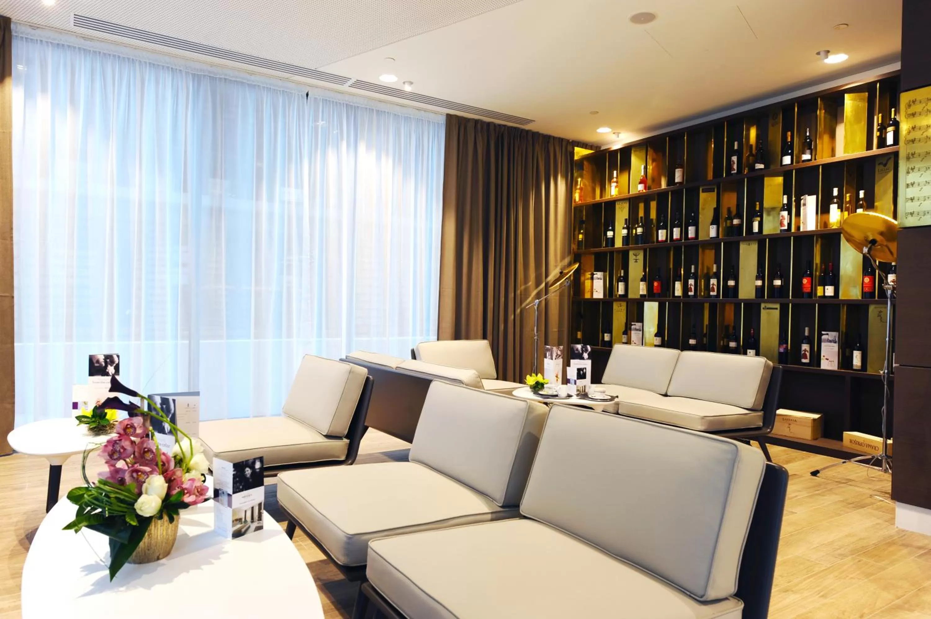 Lounge or bar in Mercure Bucharest City Center